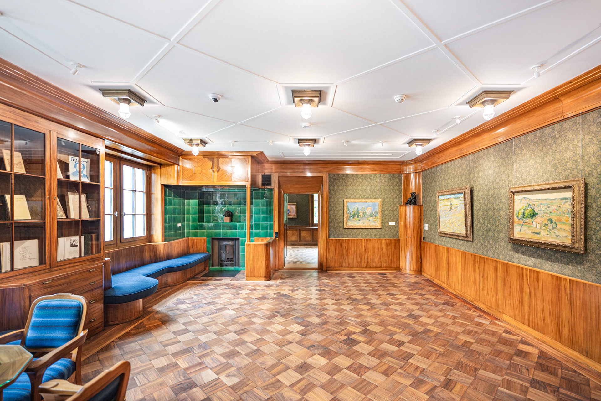 salon on the first floor