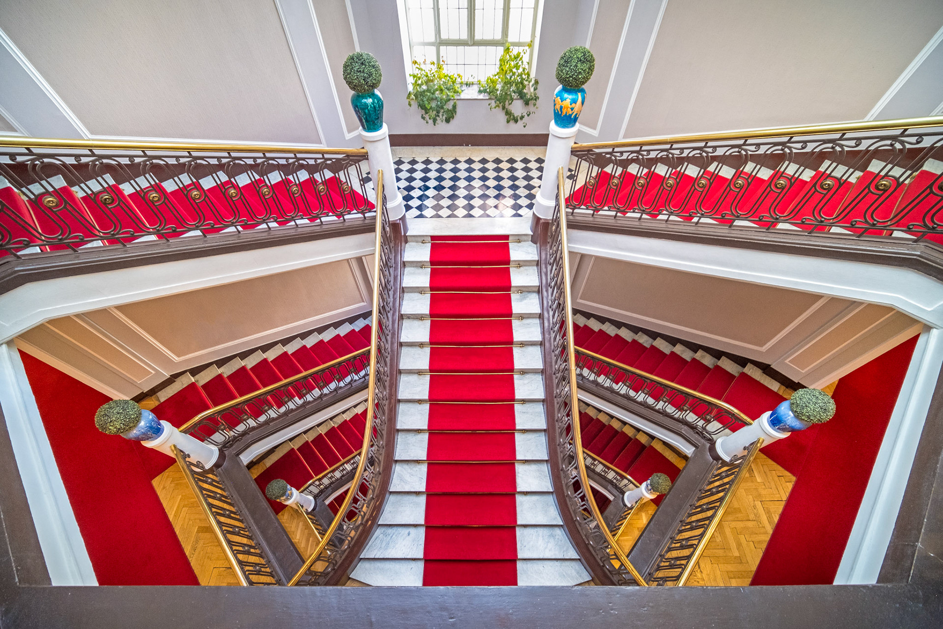 Francuski Hotel - staircase