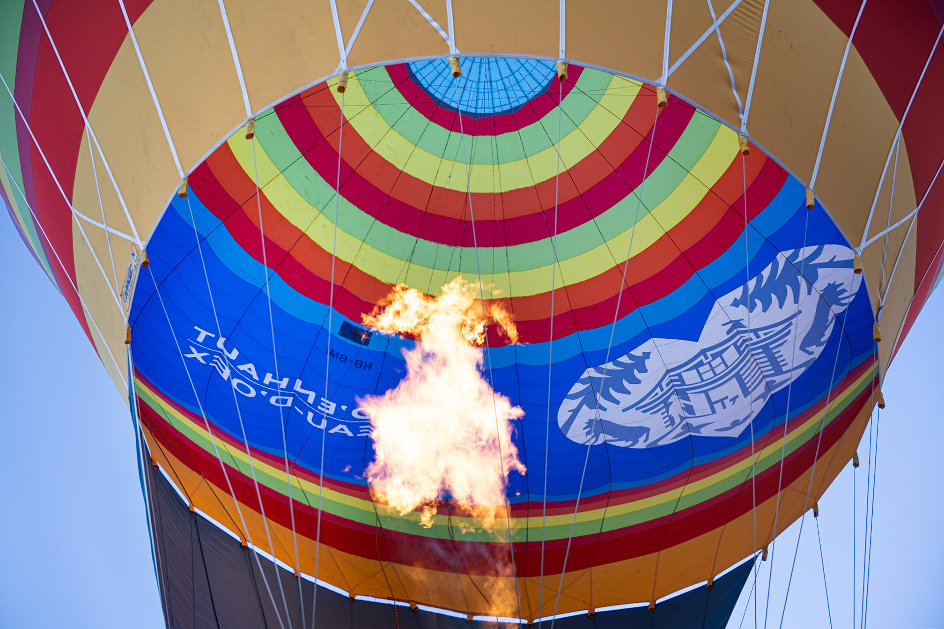 Ballons Château-d'Œx - almost ready to fly