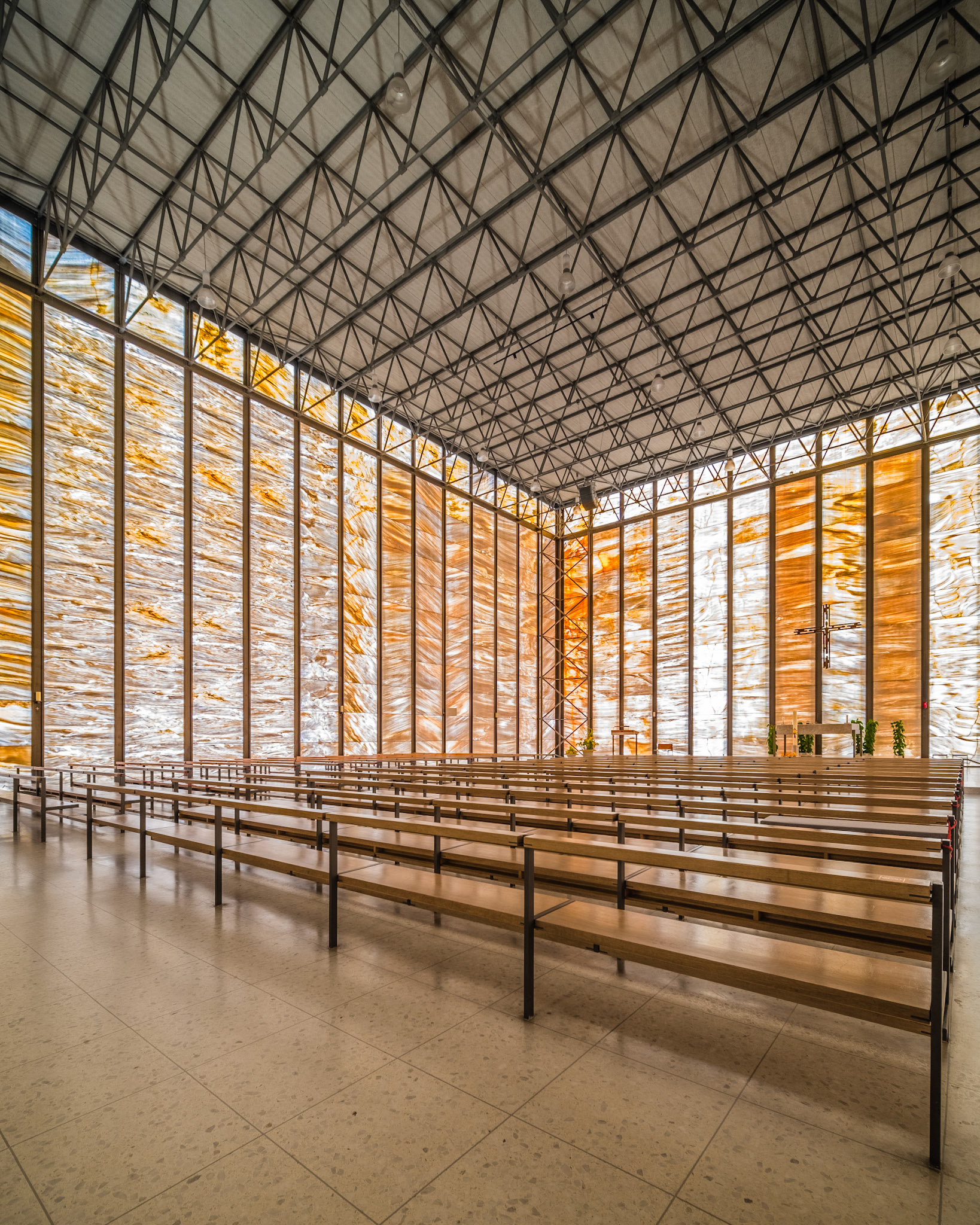 Piuskirche Meggen, interior
