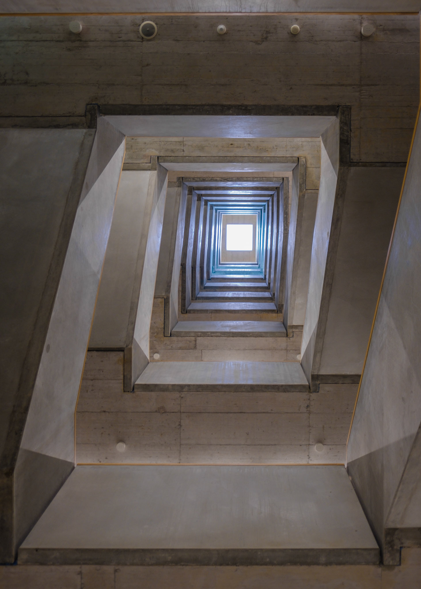 concrete staircase ZHdK Toni Areal