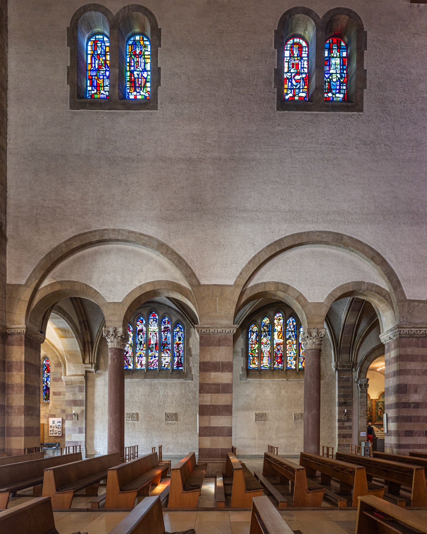 new with pillars and columns connected by arches