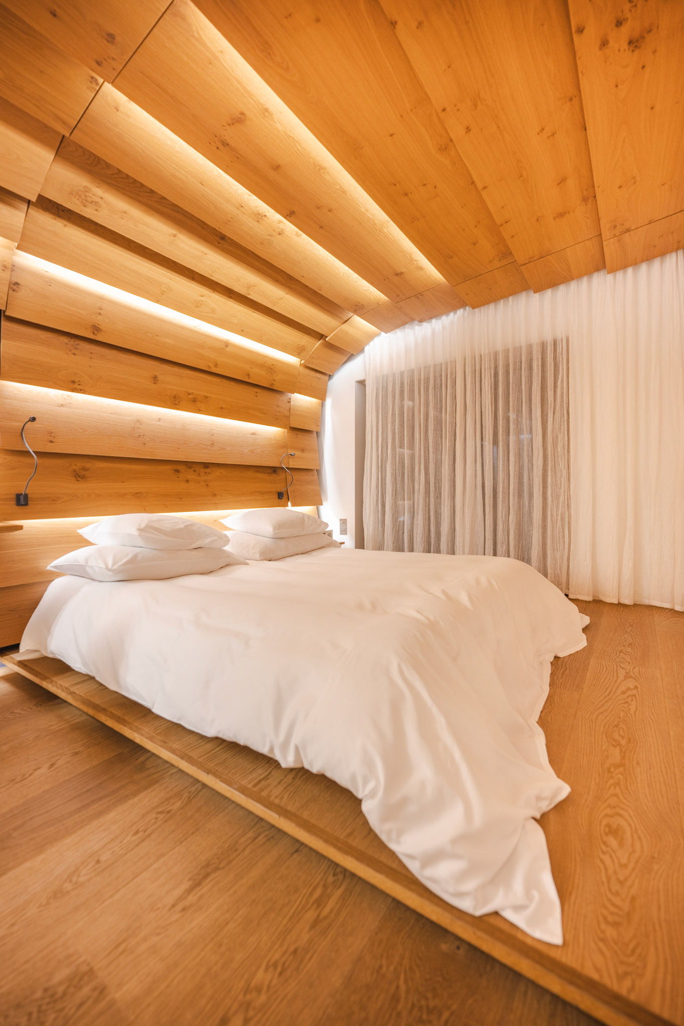 Kengo Kuma designed room