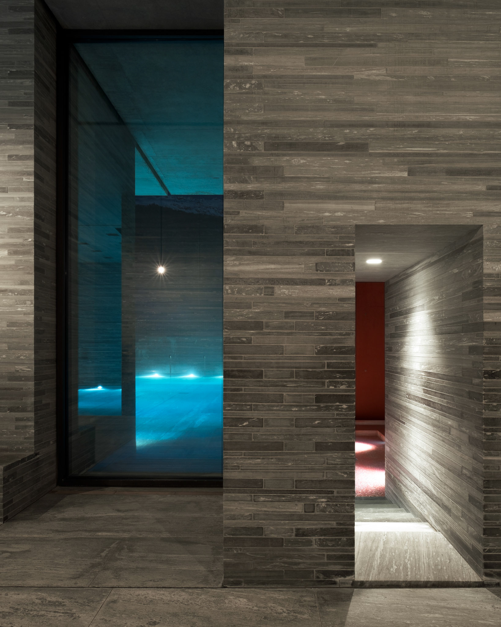 Therme Vals - interior and exterior pools