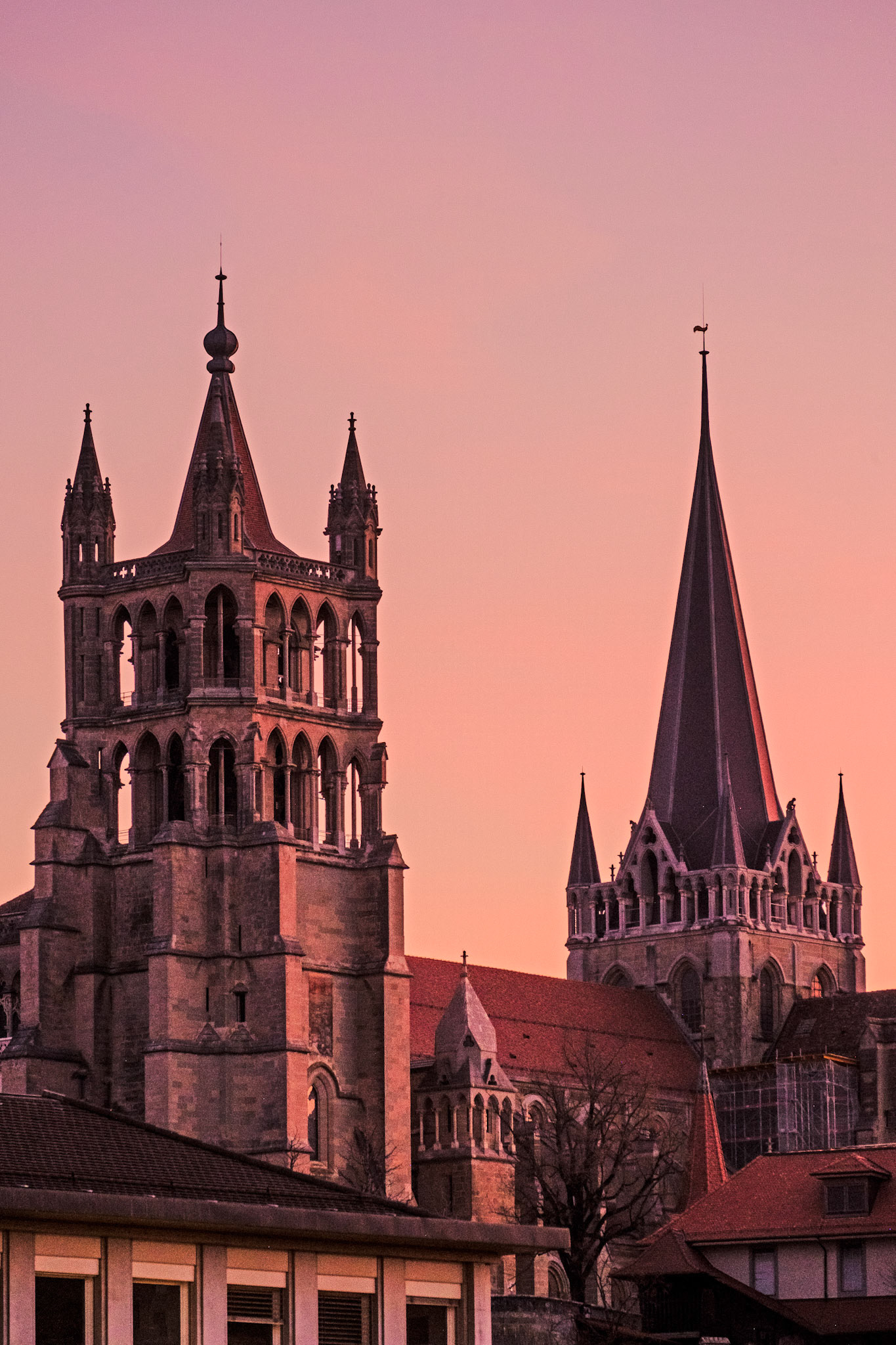 Cathédrale de Lausanne at sunrise