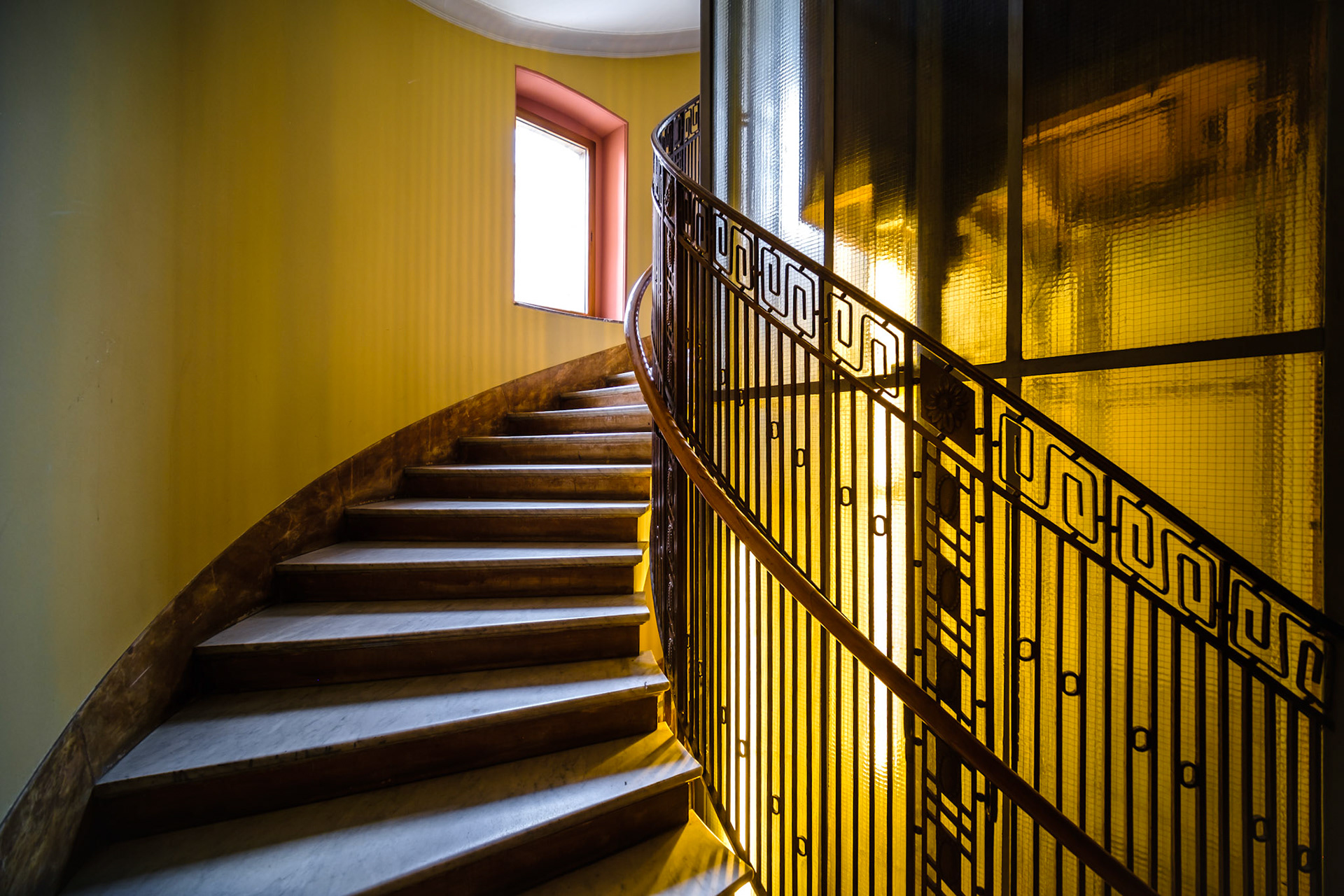Unternehmen Mitte staircase