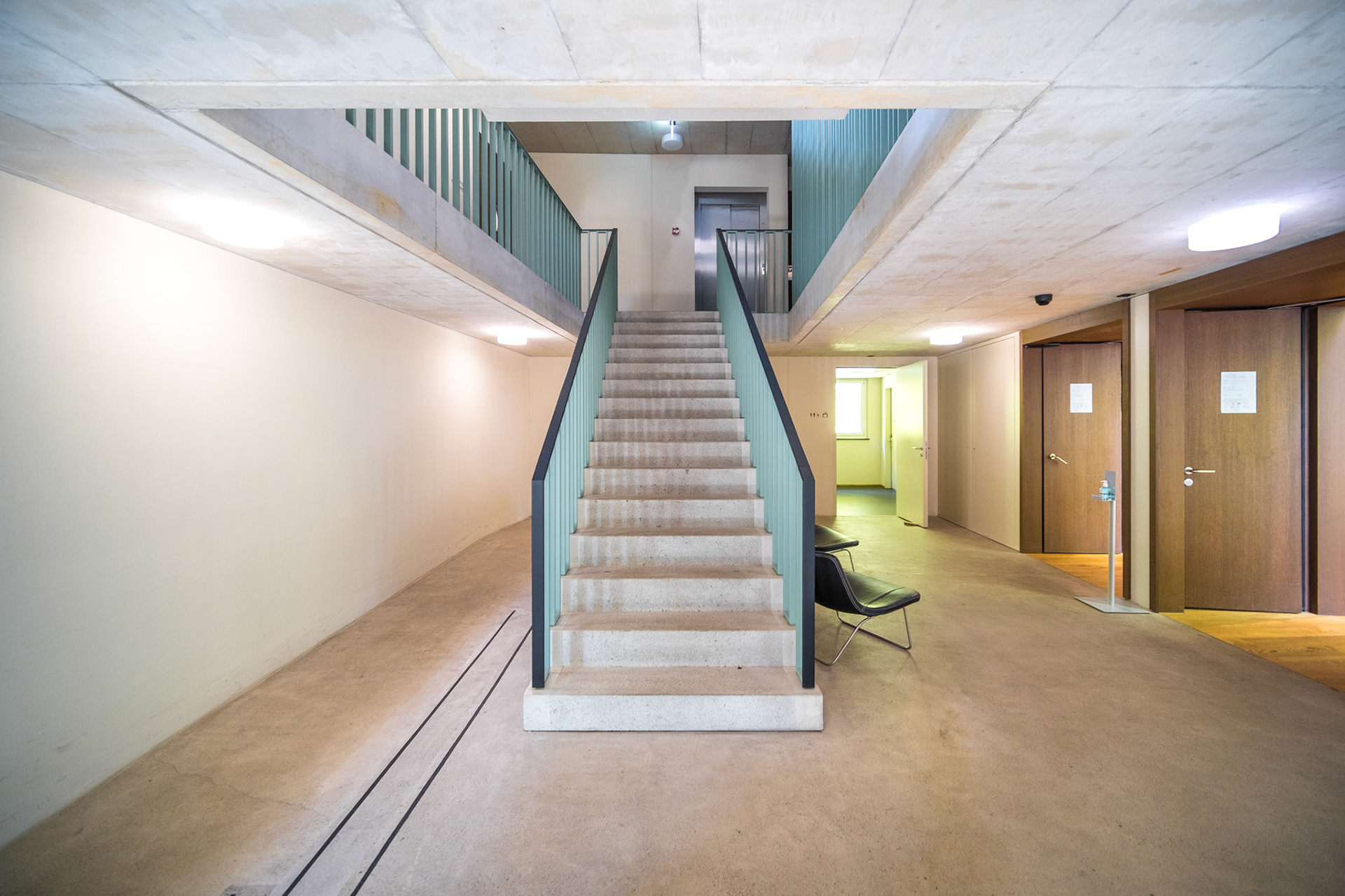 Jugendherberge Bern staircase