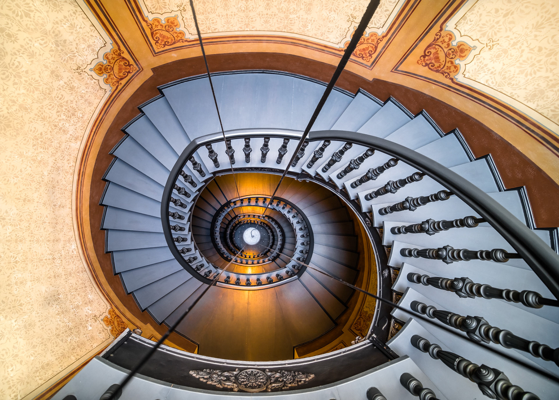 Mlynska 12 - spiral staircase