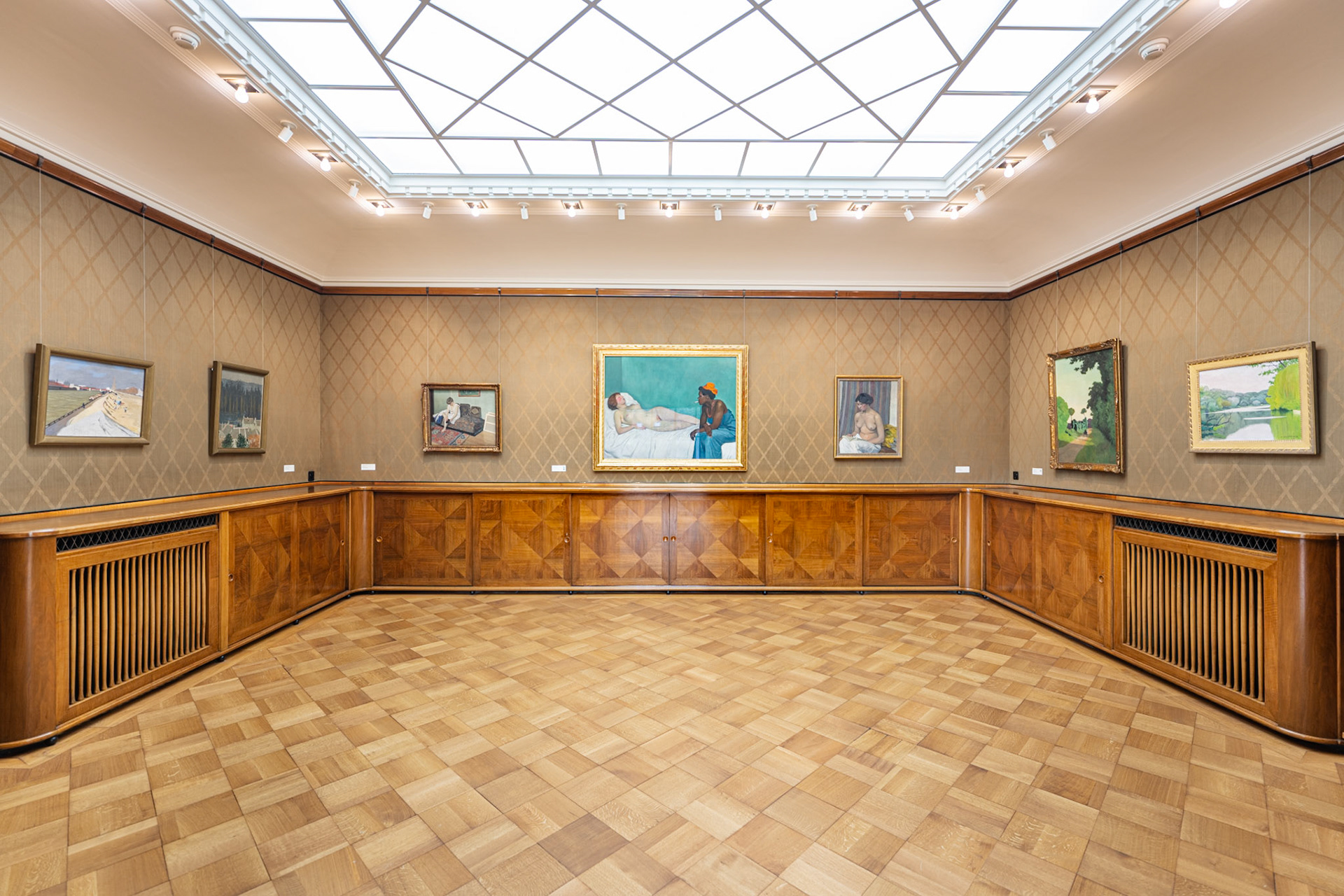 gallery room on the second floor with “La Blanche et la Noire” (Felix Vallotton, 1913)