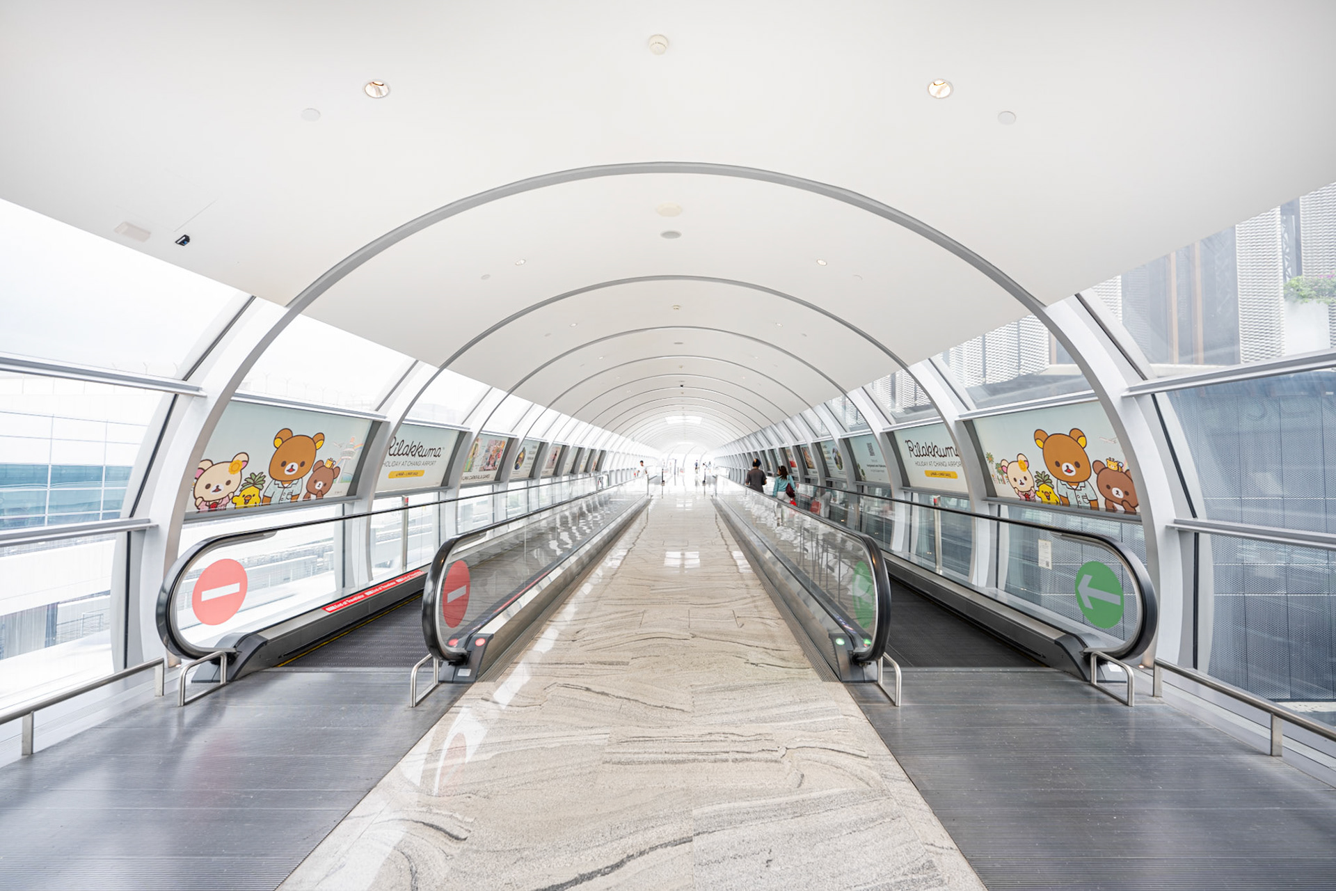 connection between terminal 3 and Jewel