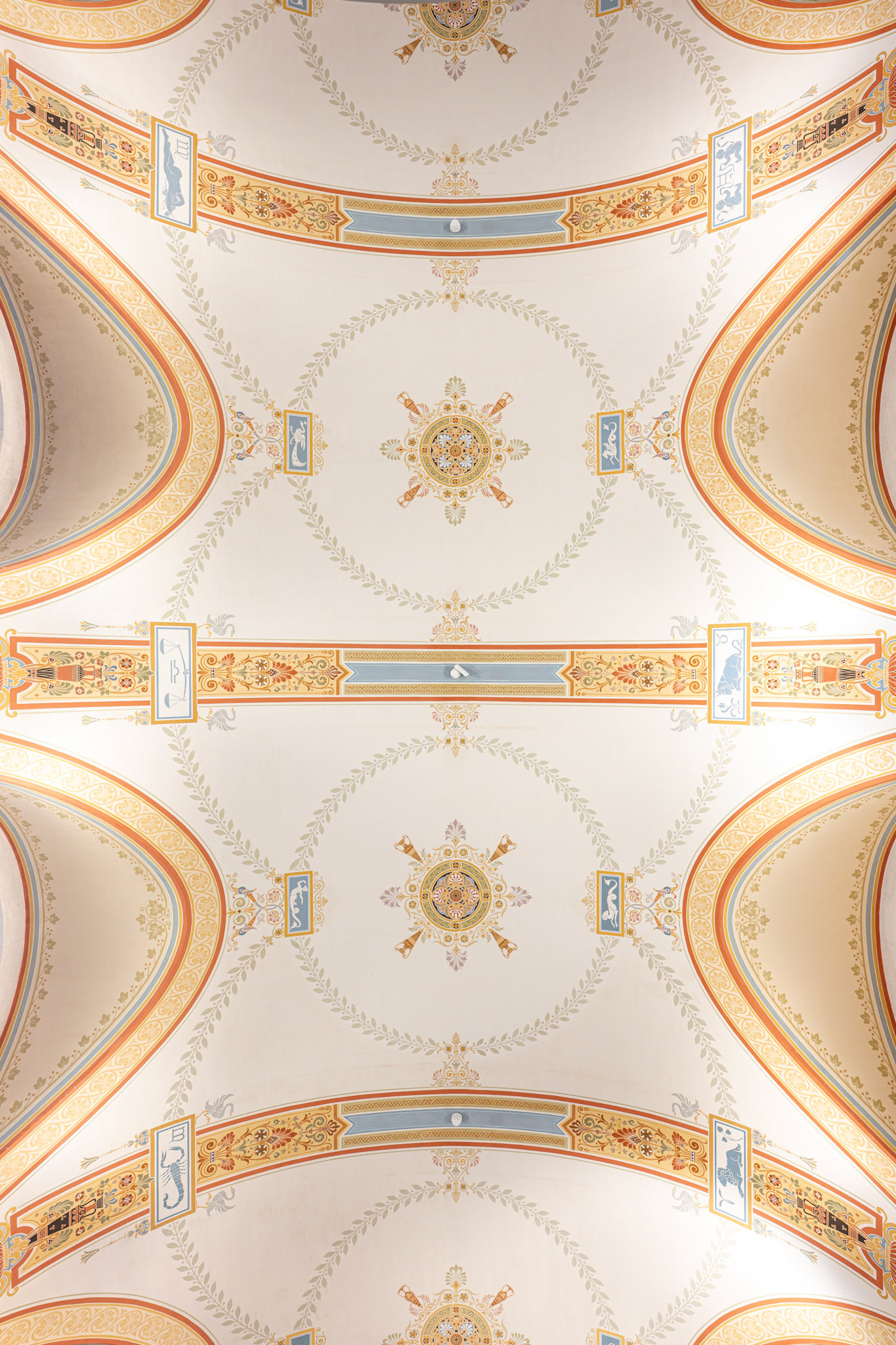 ceiling, temporary exhibition space