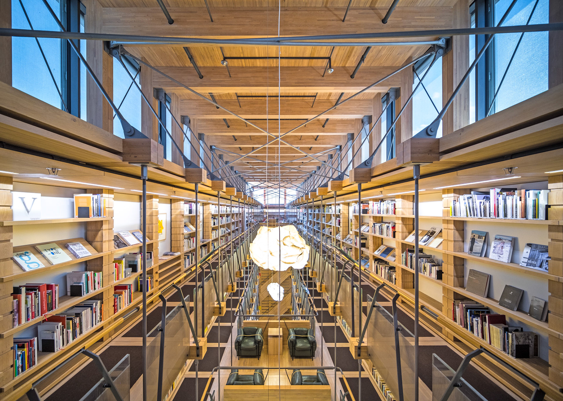 Jan Michalski library - top level floor