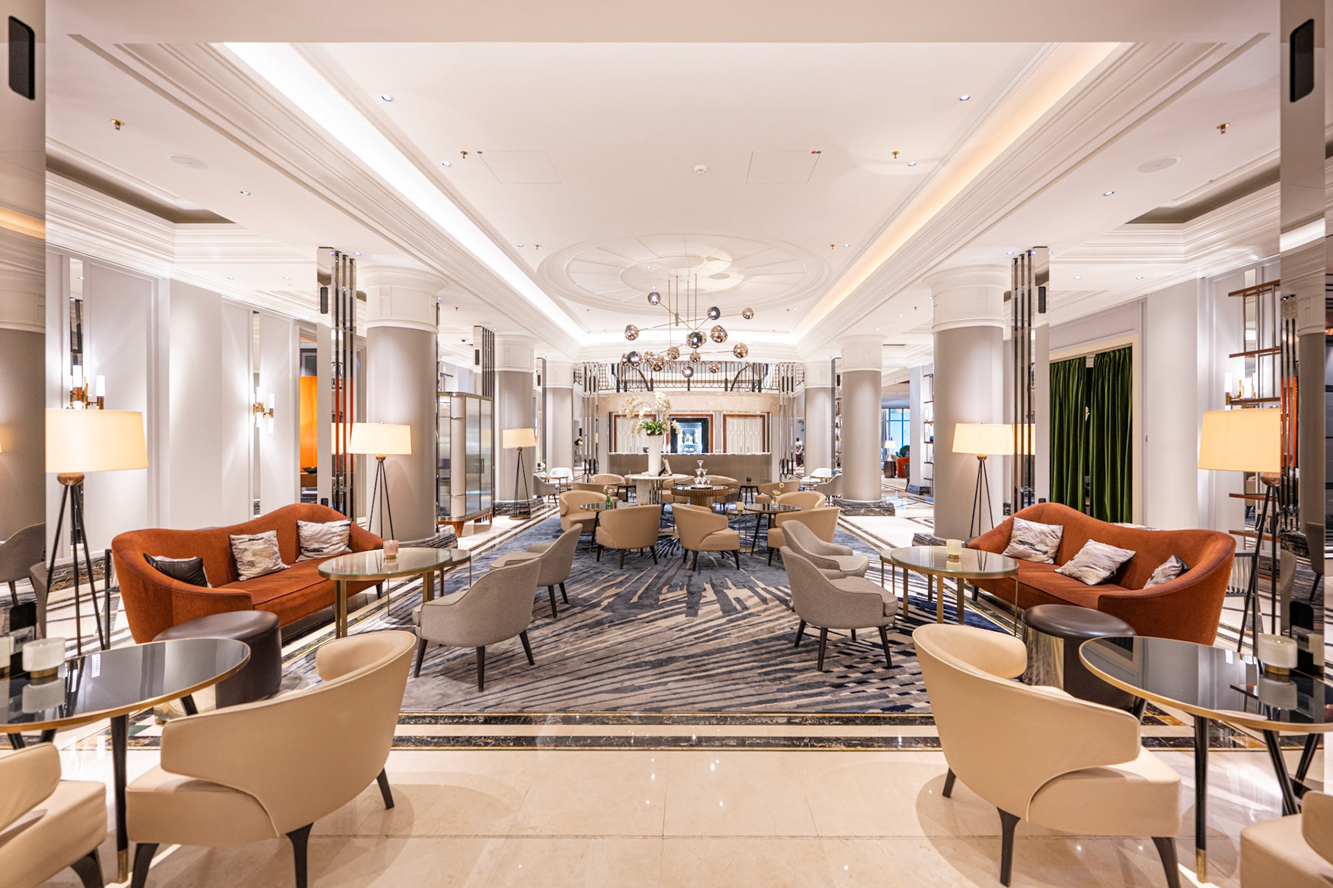 Ritz-Carlton bar