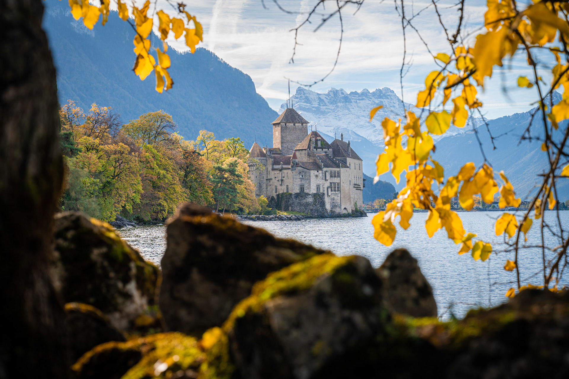 Château de Chillon in fall