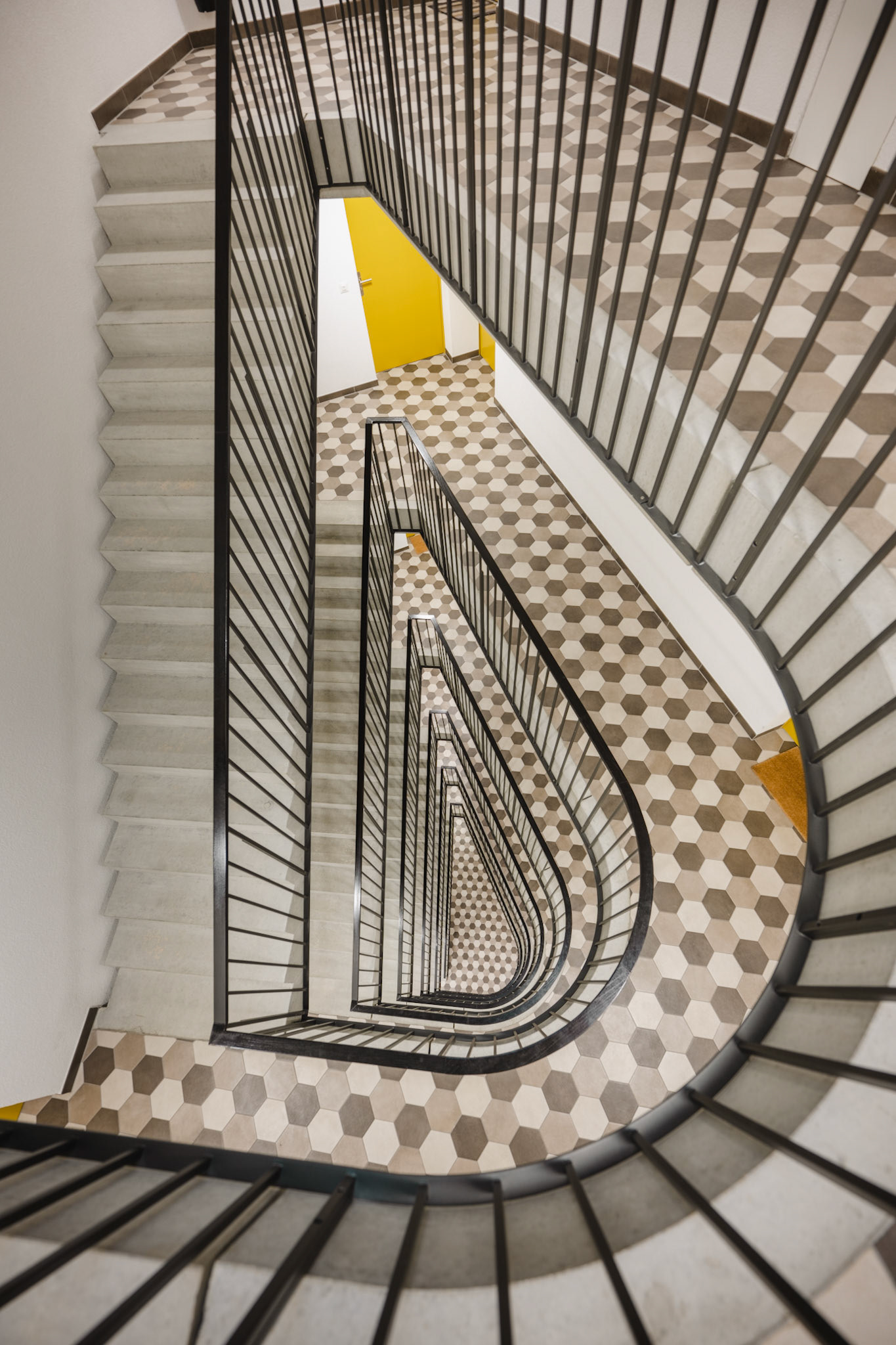 Ouchy II - staircase