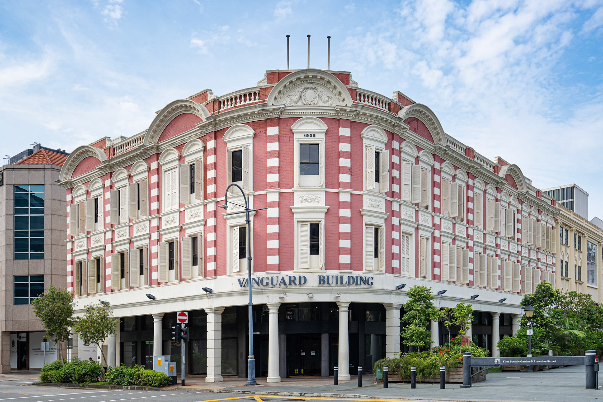 Vanguard building on the corner of Armenian Street and Stamford Road