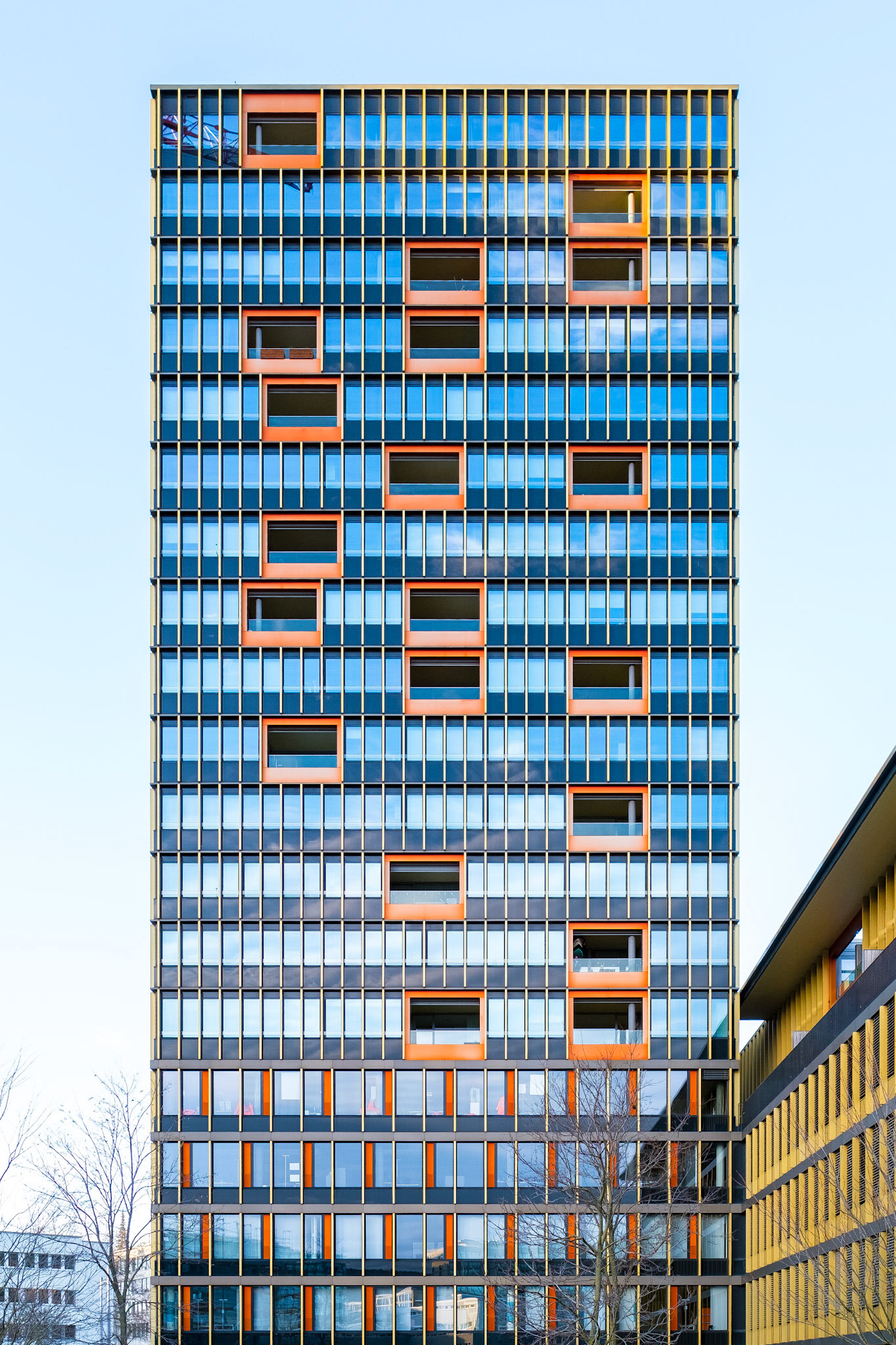 60m high Leutschentower with 95 flats on 19 floors