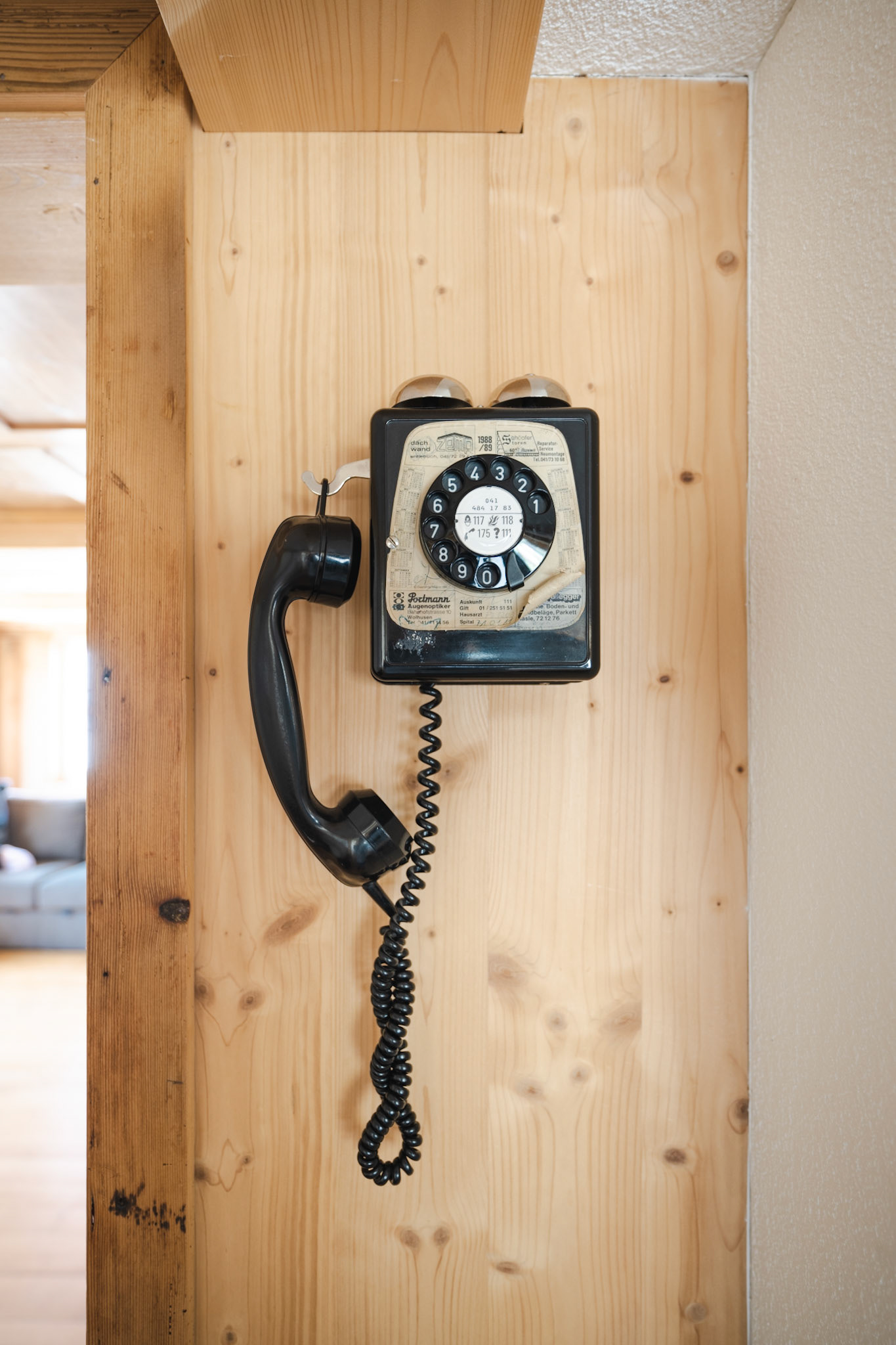 telephone