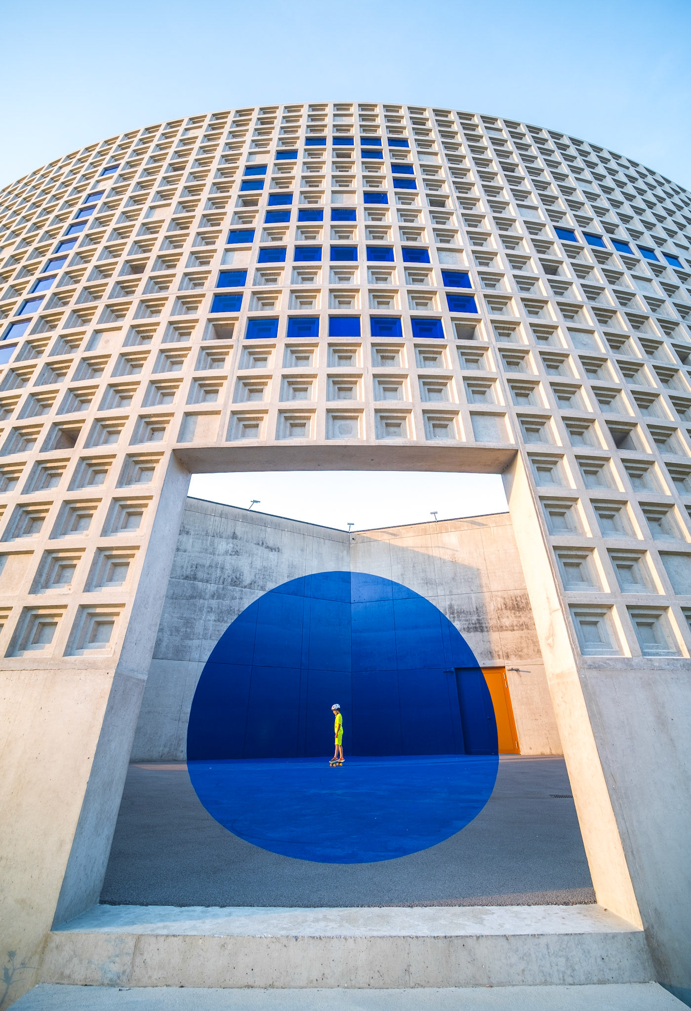 square entrance and blue circle