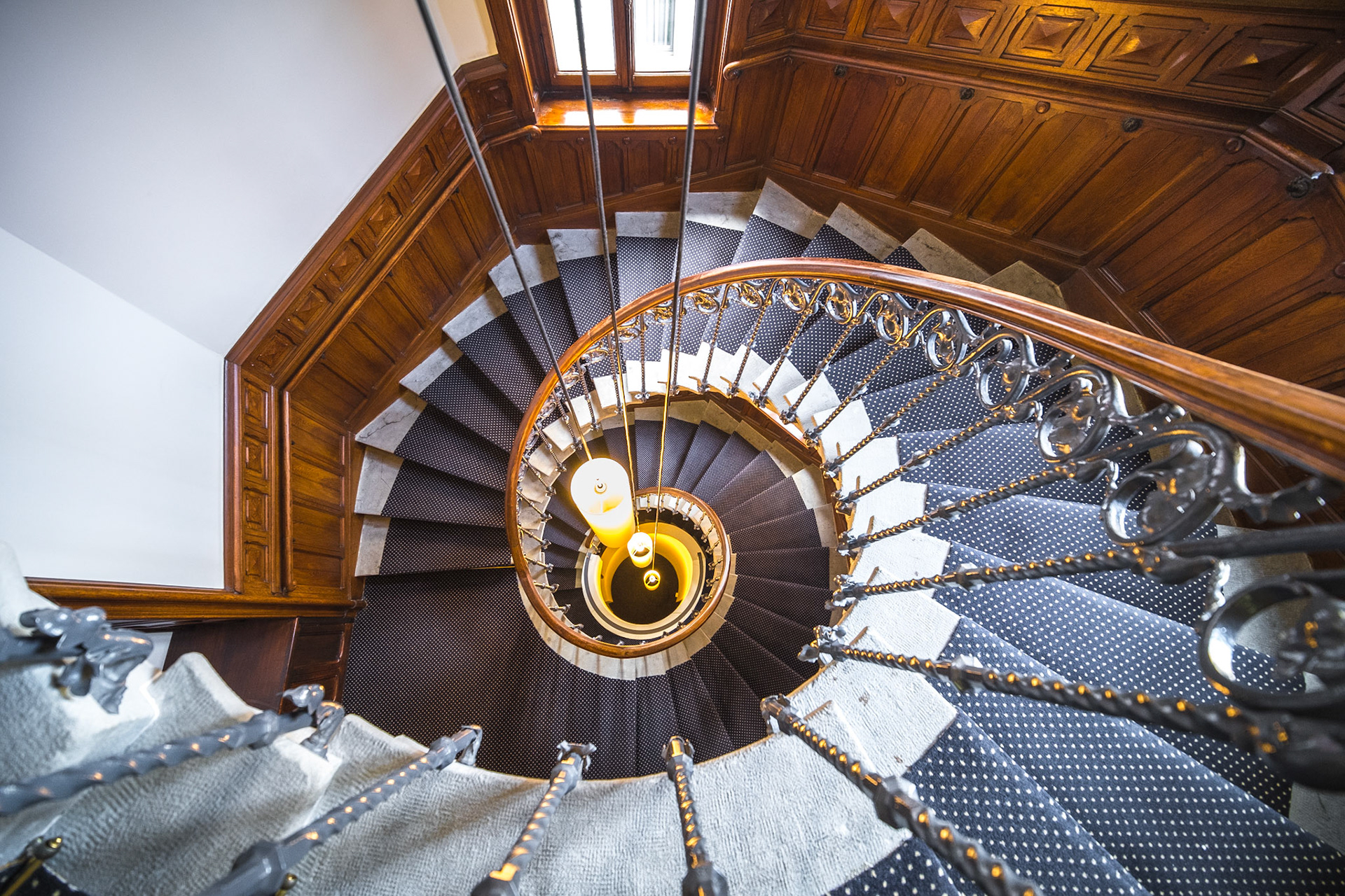 Château d'Ouchy, Lausanne - staircase