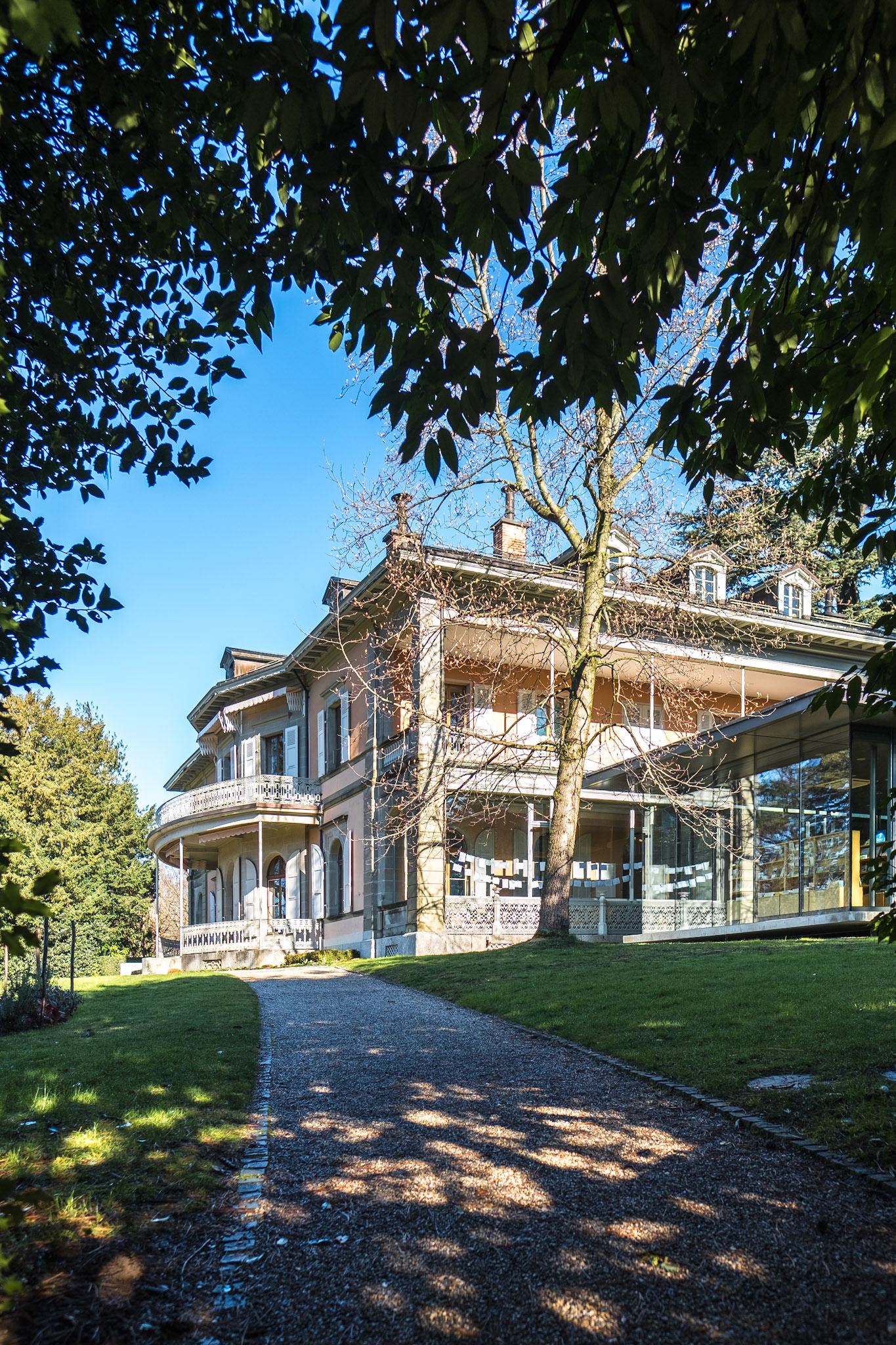 Hermitage - side loggia