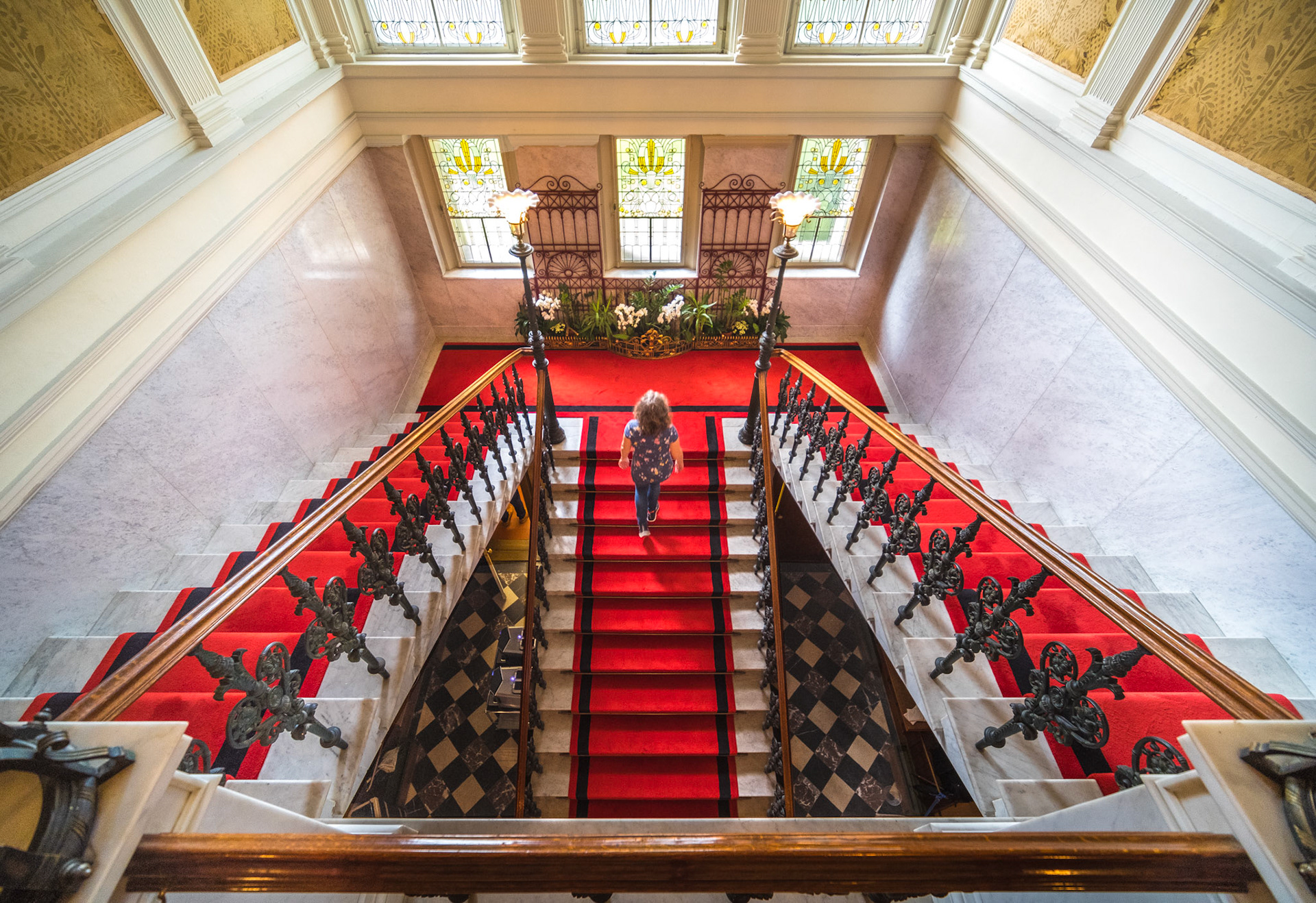 Schloss Hünegg staircase