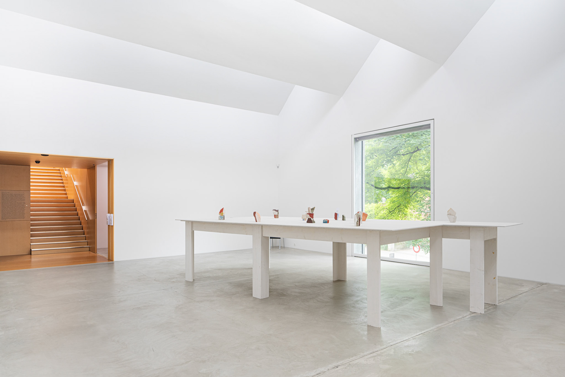 extension building - exhibition by Silvia Bächli