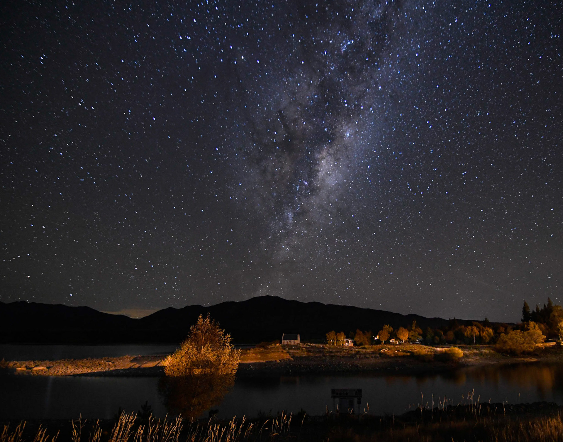 Milky Way, 30 sec unguideded exposure from Lake Tekapo, New Zealand.