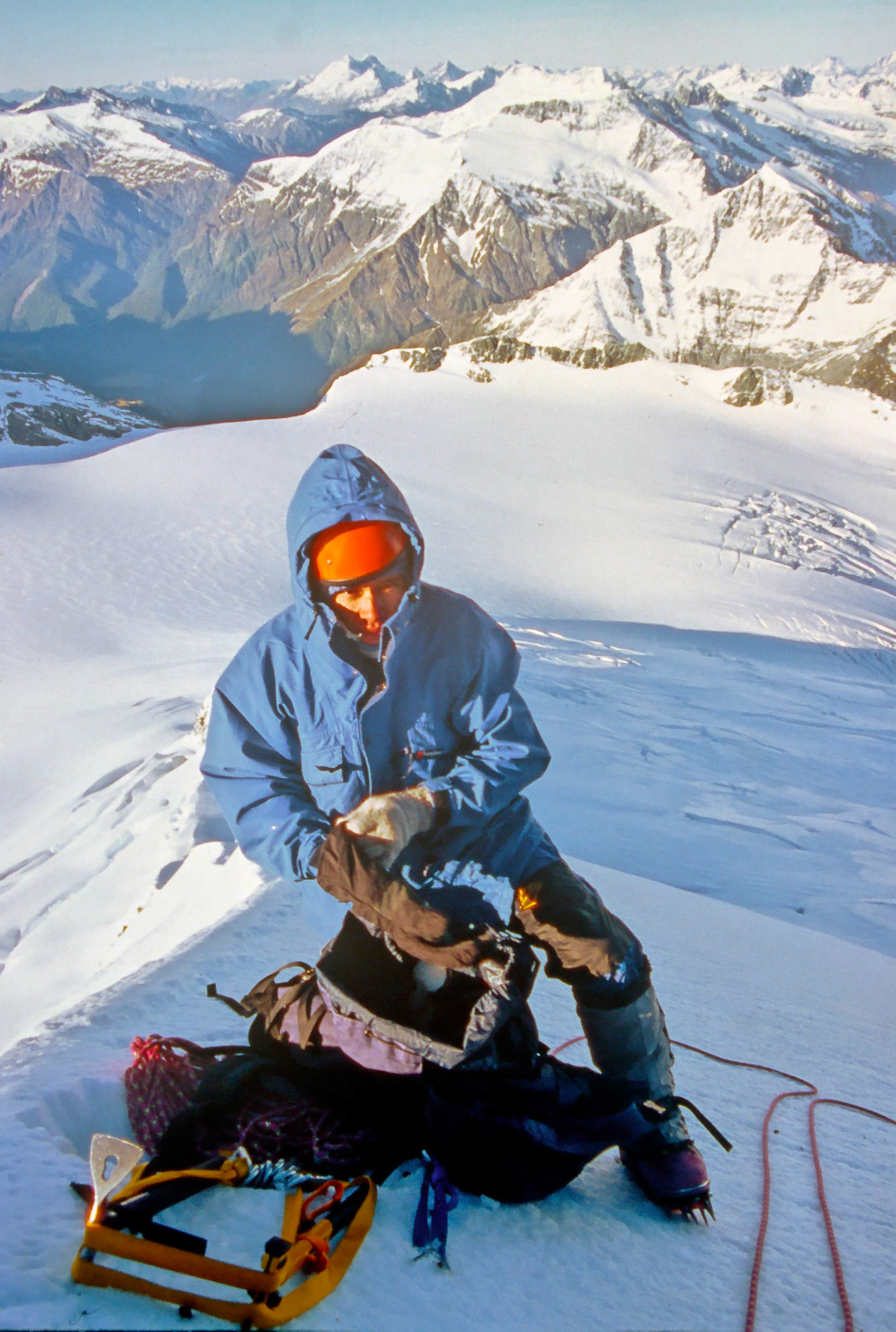 Mike on the SW ridge of Mt Aspiring