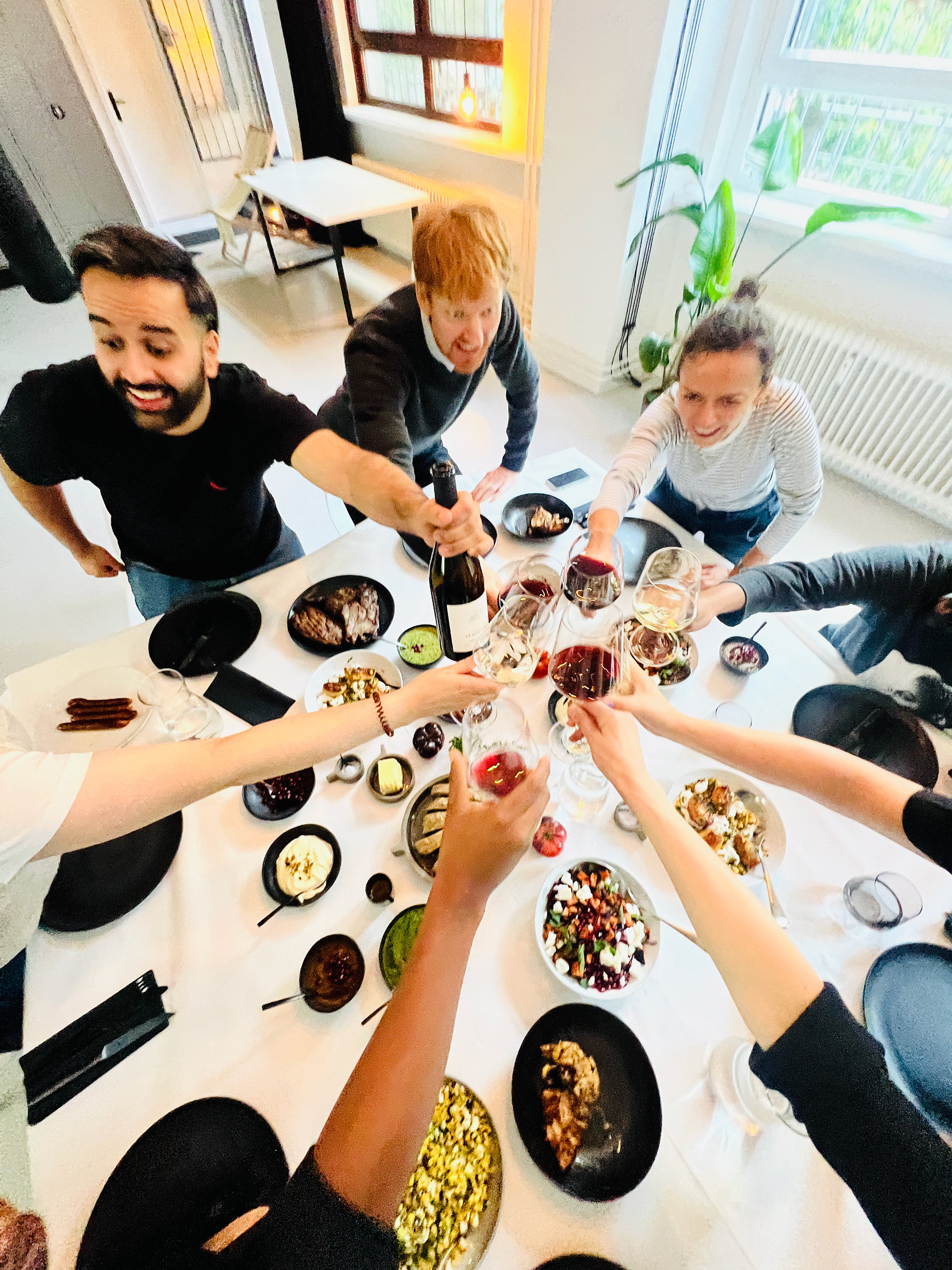 Cheers! Expats dinner at HONEYCOMB LOFT Hamburg