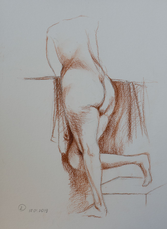 Standing model, pastel, 30 x 21 cm, 2019