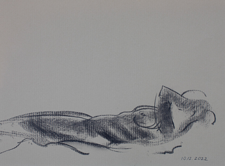 The lying model, charcoal, 21 x 30 cm, 2023