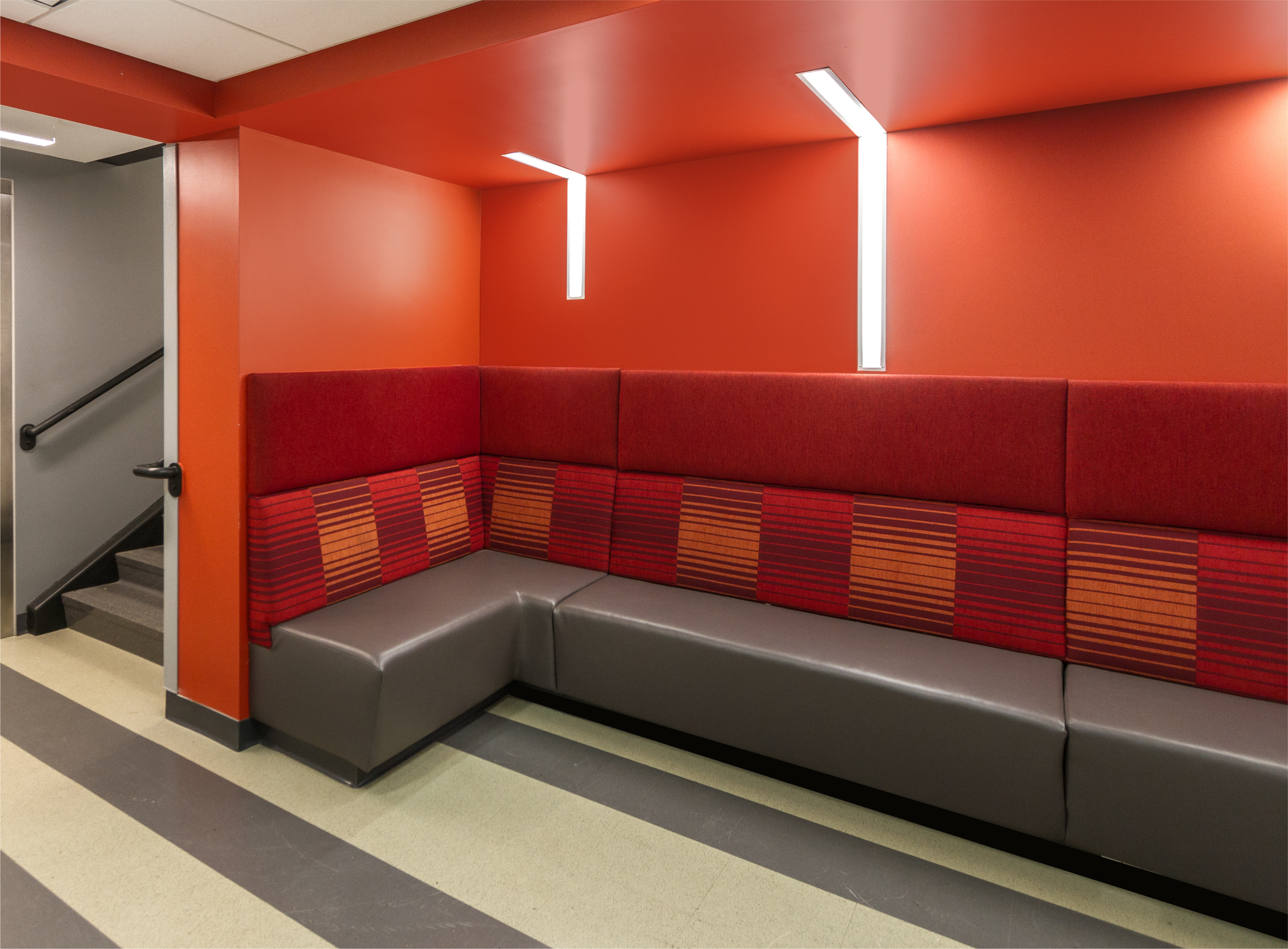 Entry Area Seating