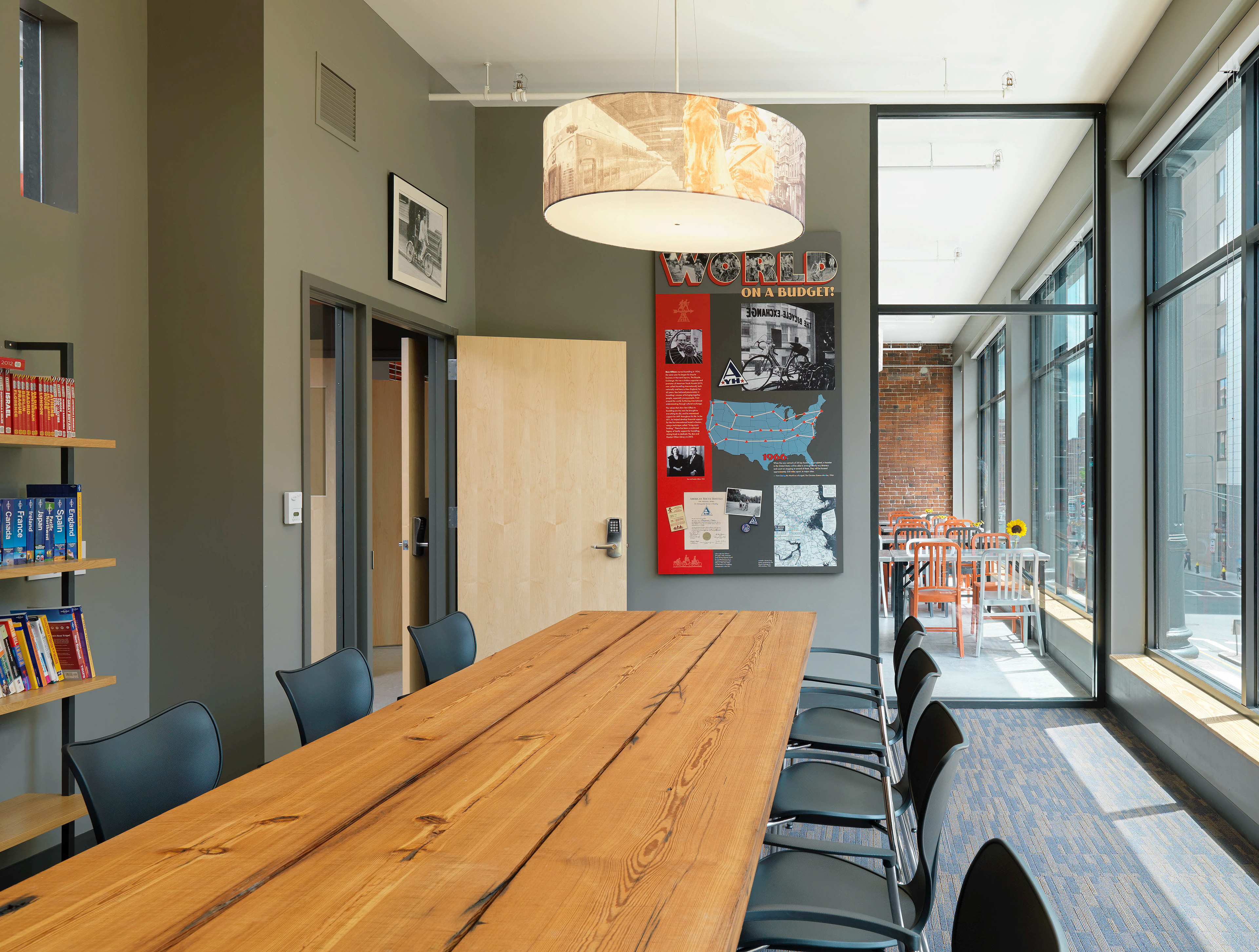 Library & Meeting Room