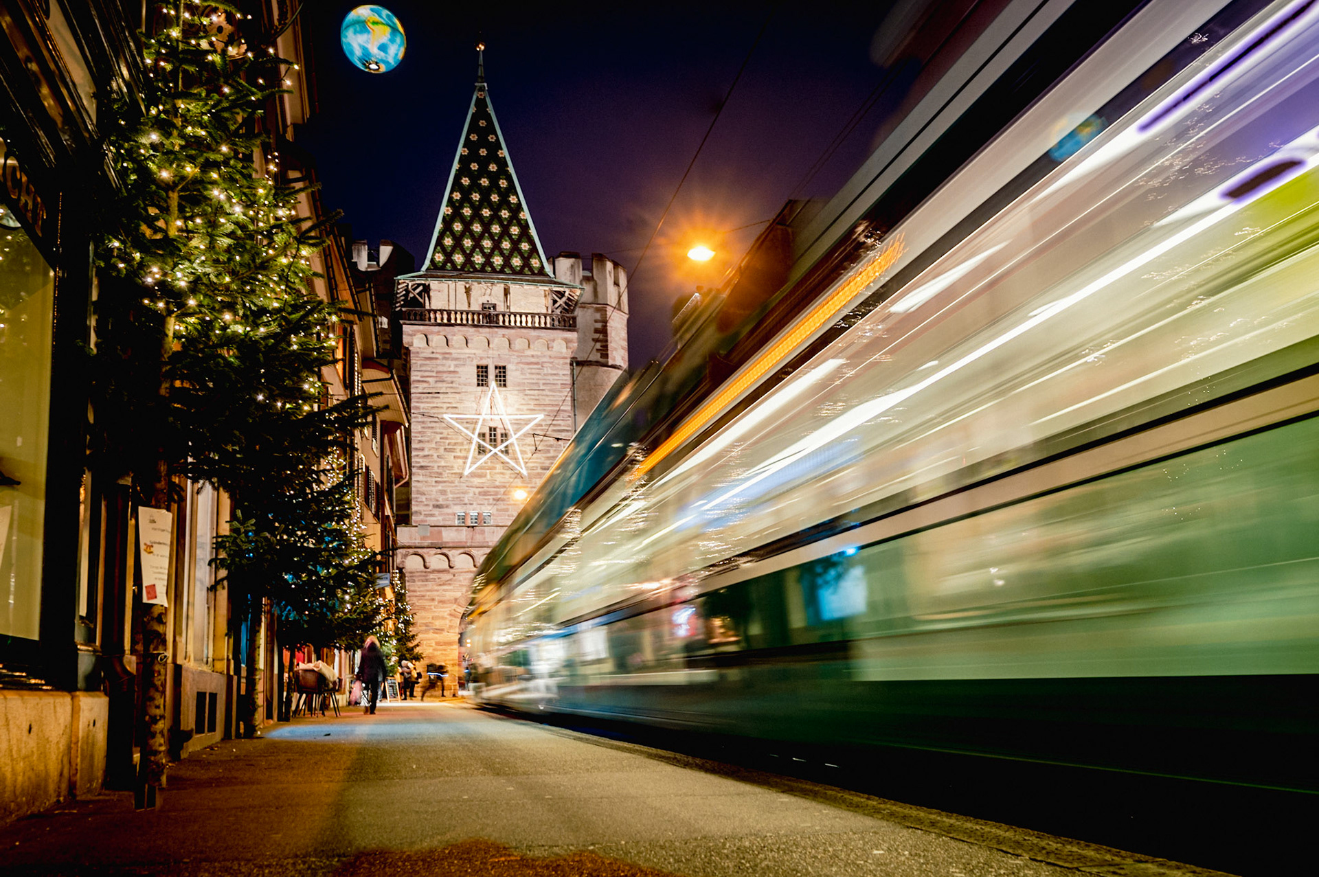 Basel Spalentor Nacht