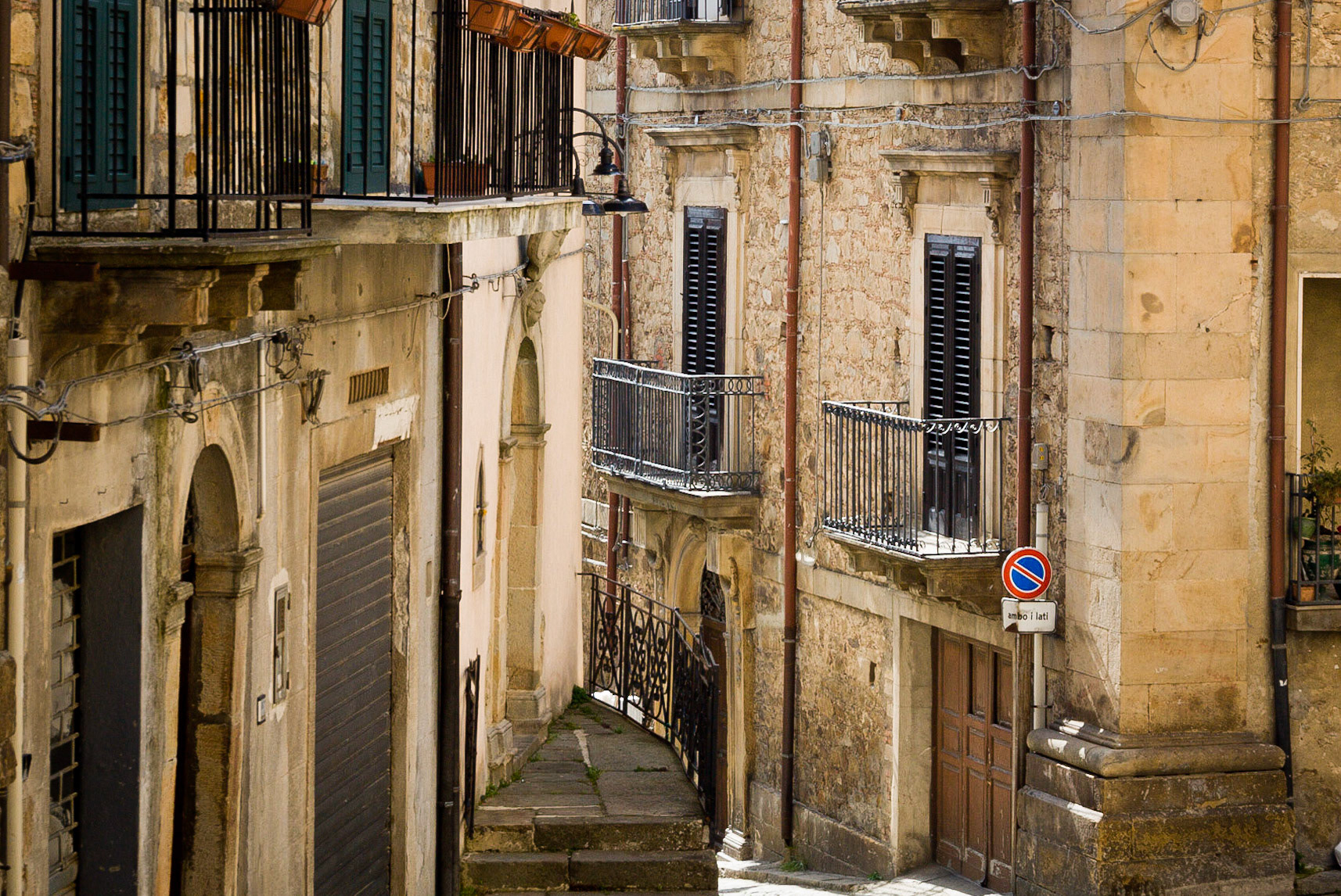 Sizilien Dorfgasse