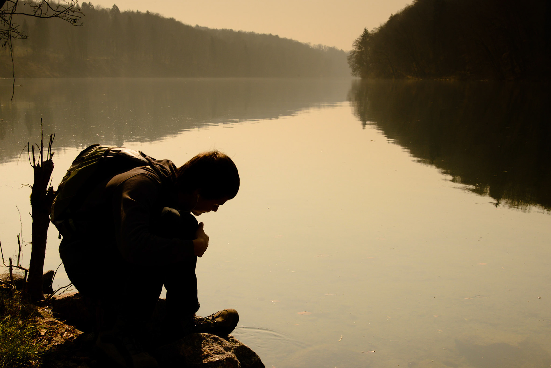Wanderer und Denker am Rhein