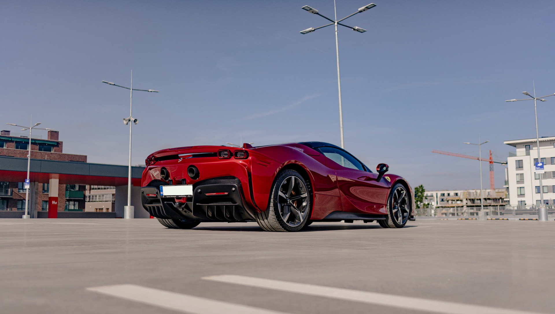 Ferrari SF90 Spider