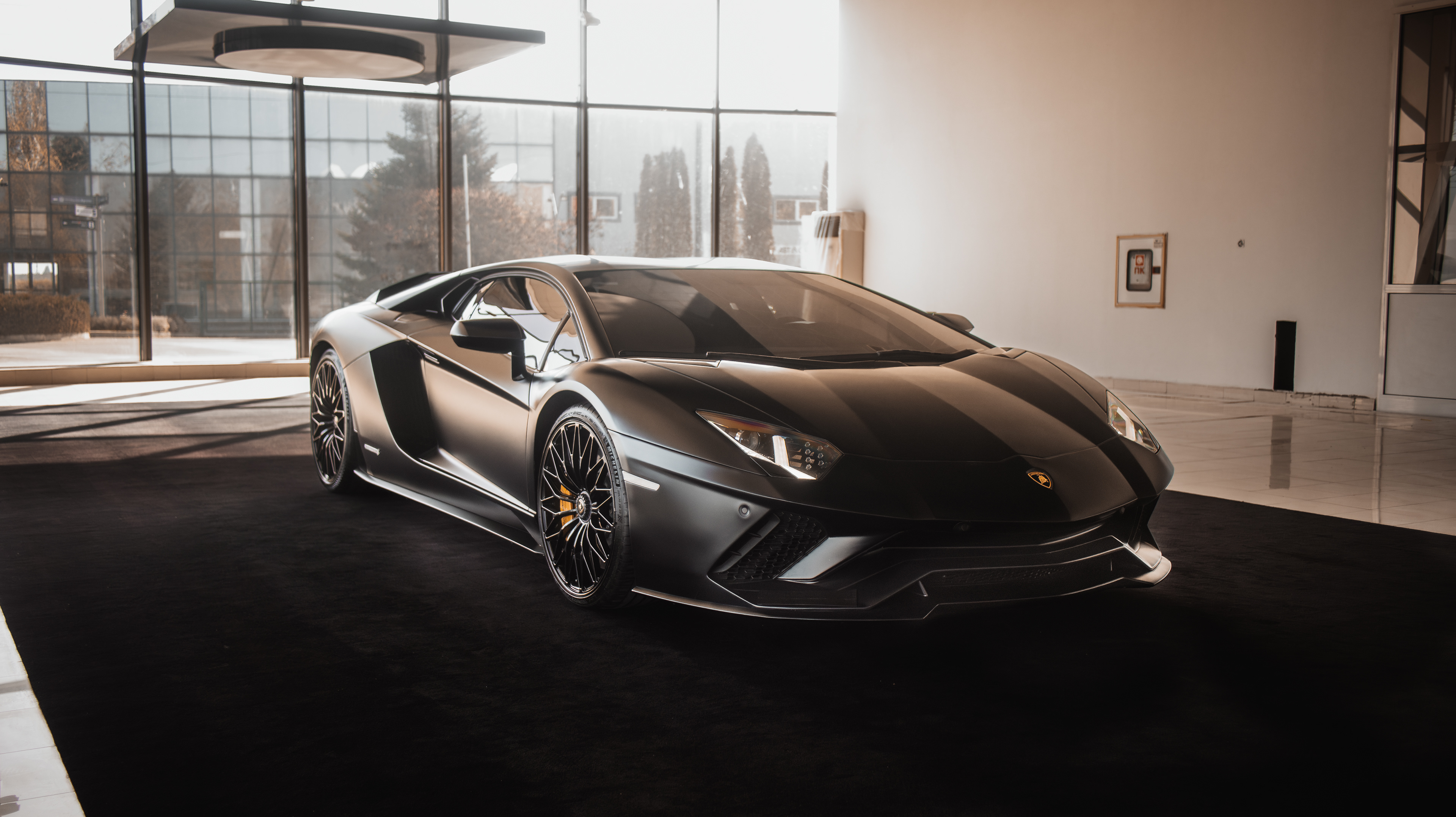 Lamborghini Aventador S
