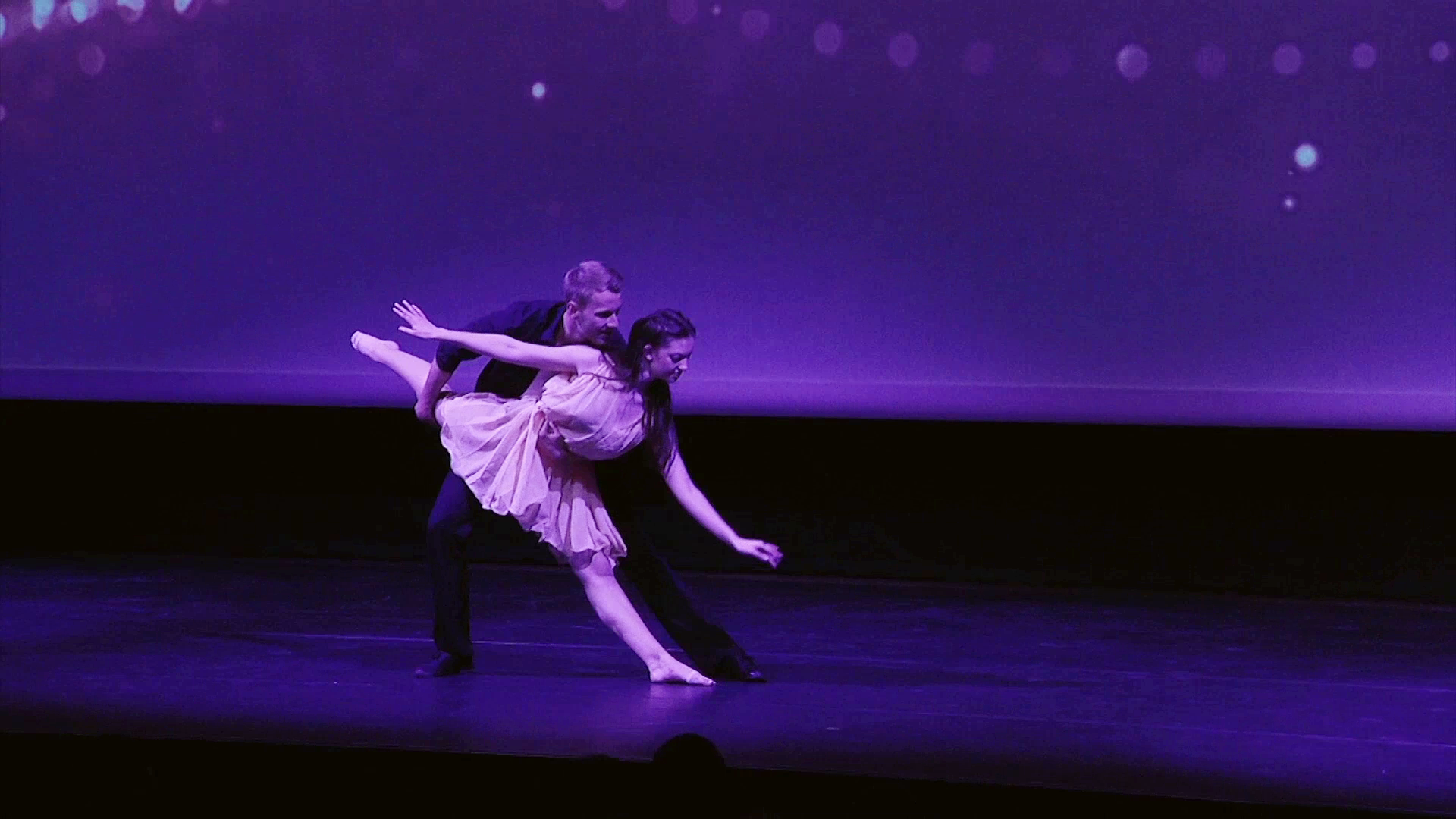 Filmstill - Bonustrack III Auroras Traum