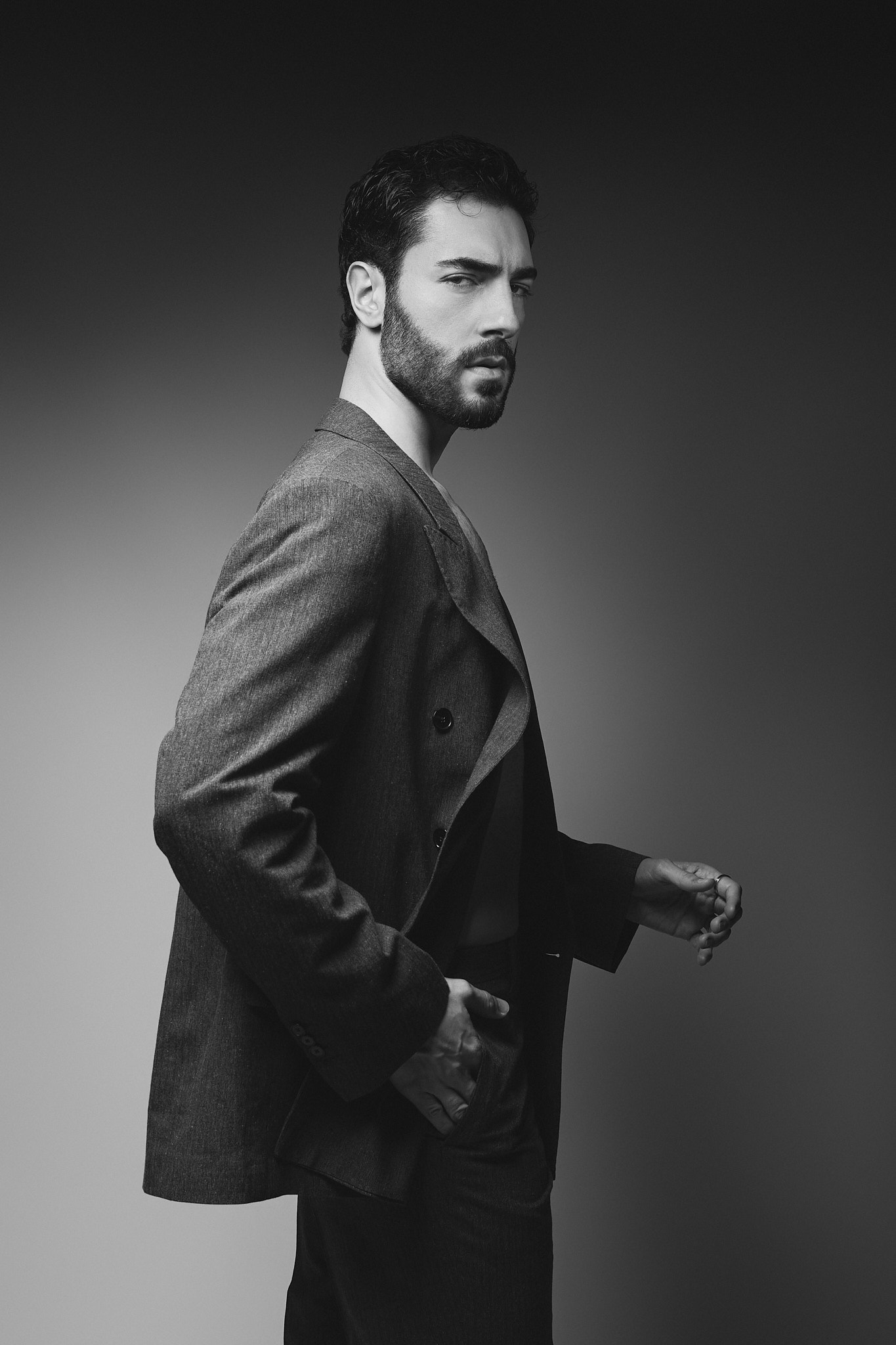 Utku, foto editorial