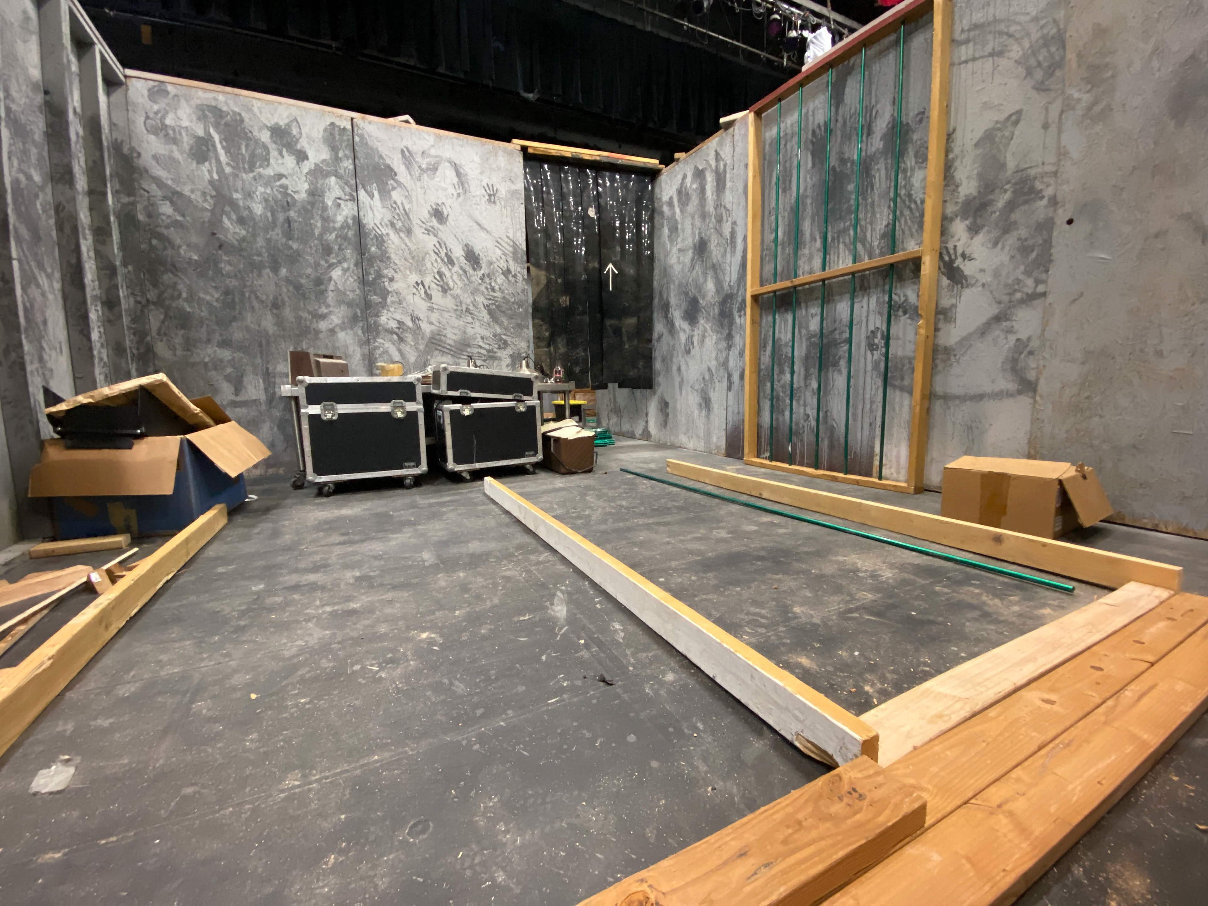 "prison cell" construction 