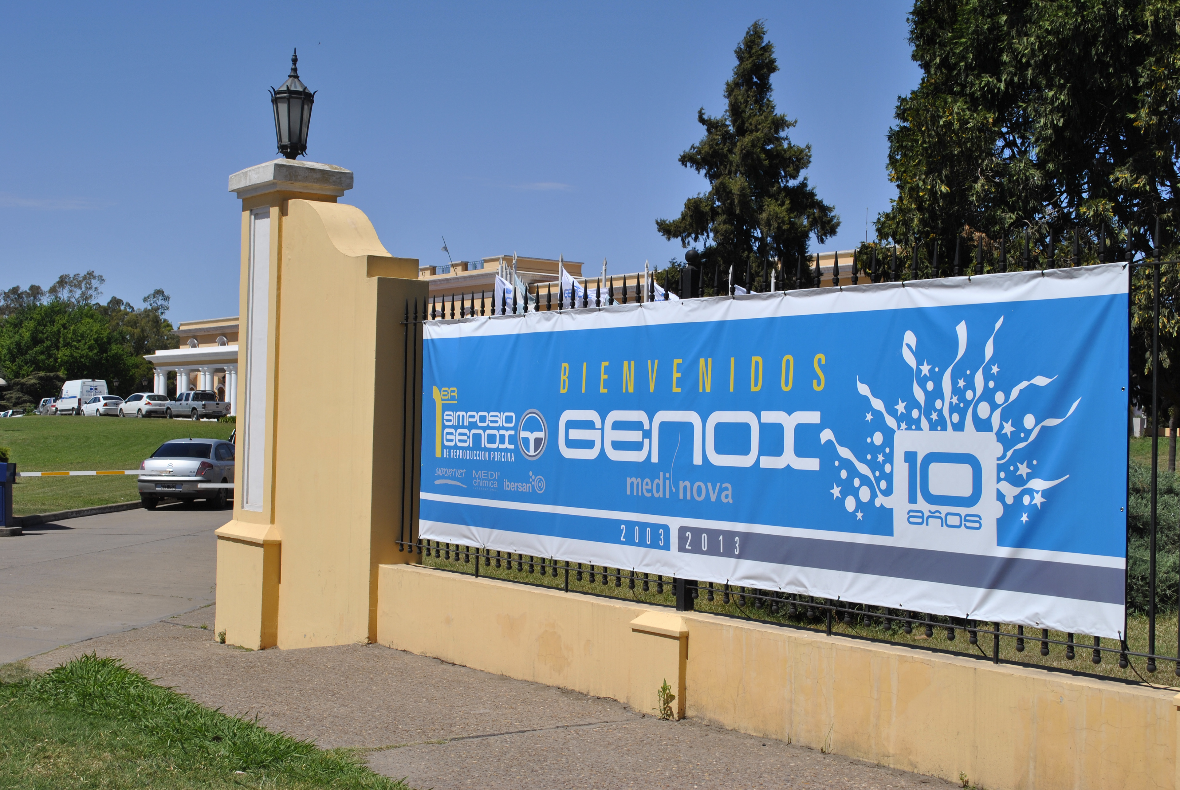 Cartelería Simposio Genox