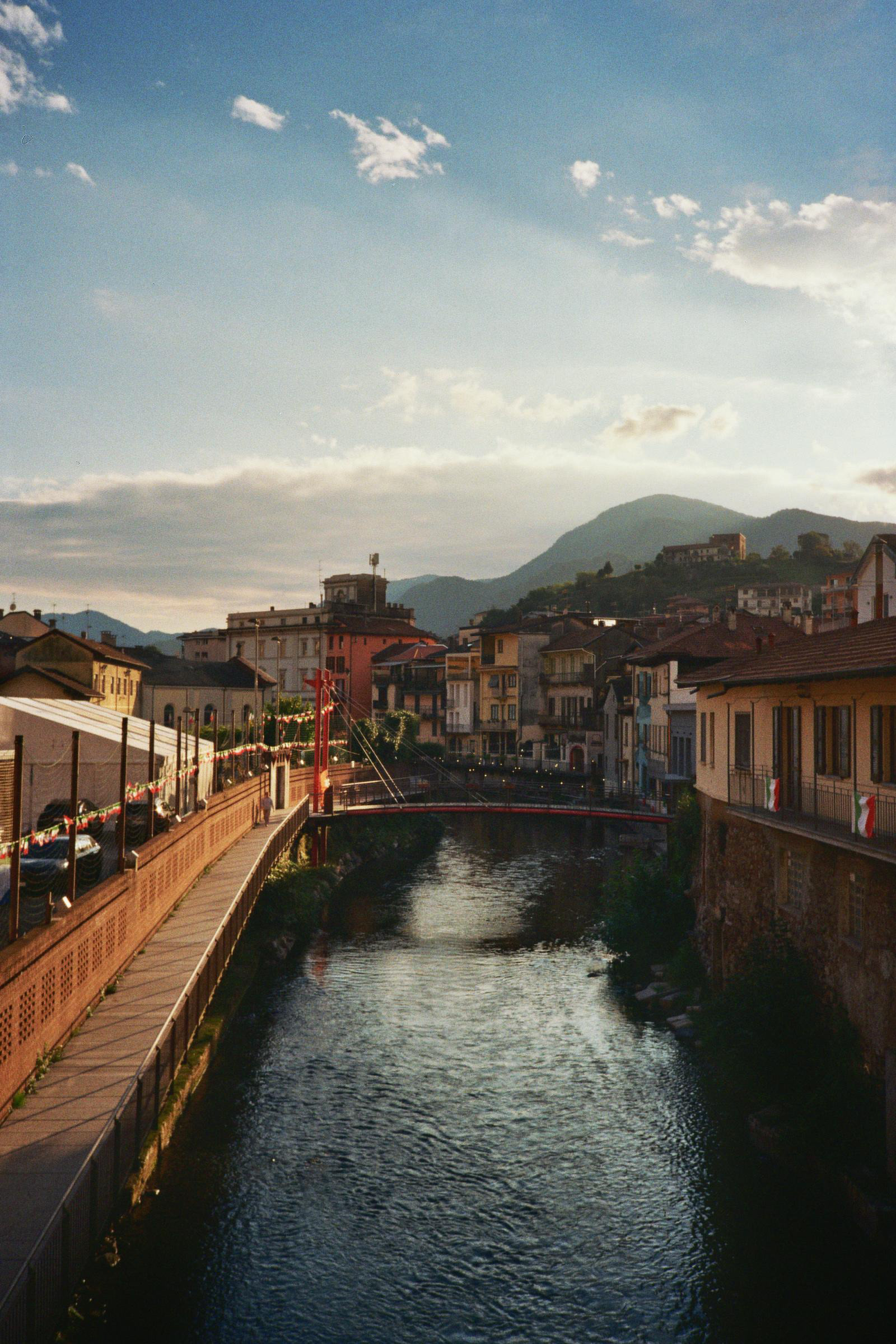 Omegna - Olympus XA1