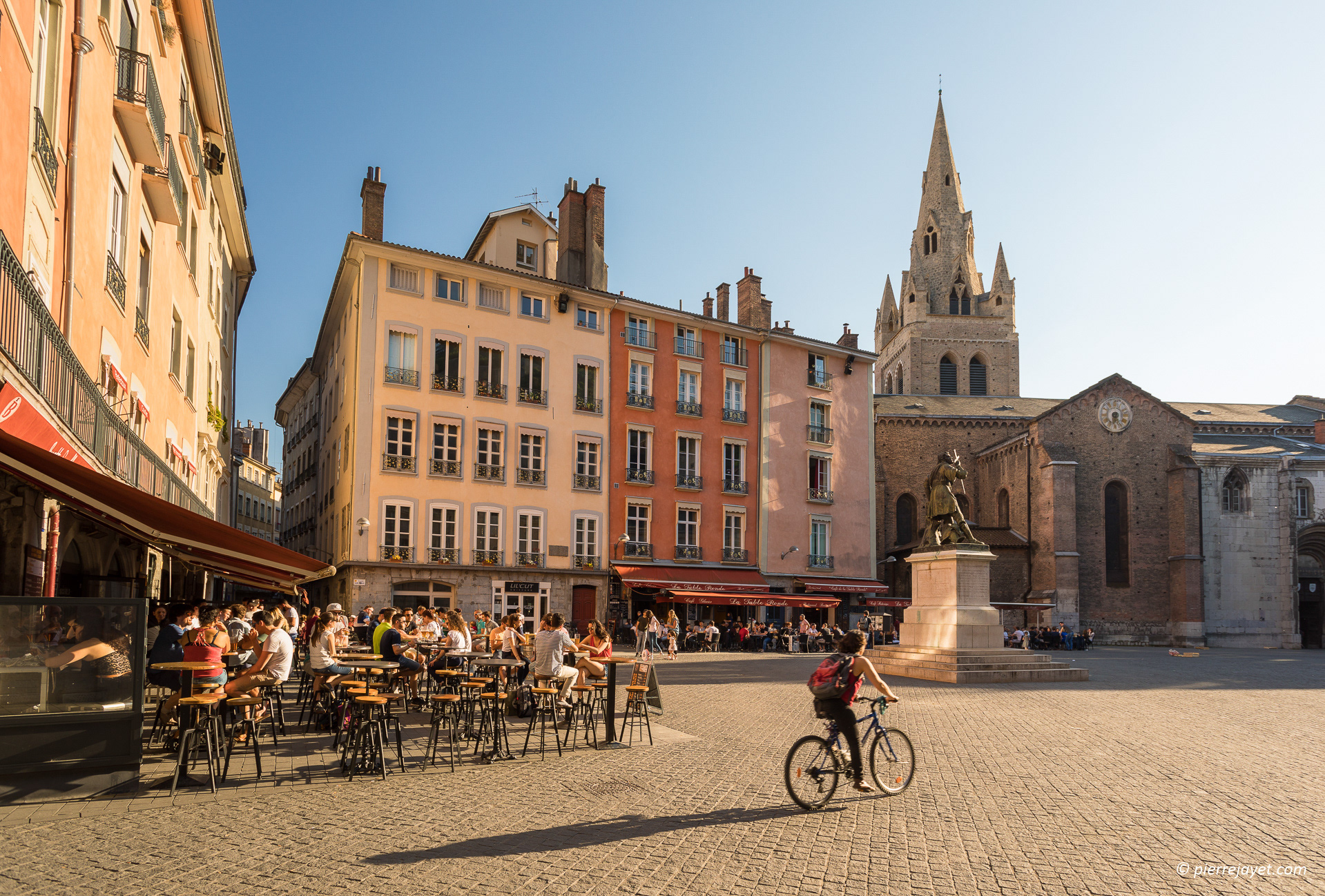 PHOTOGRAPHE DU PATRIMOINE NATUREL, CULTUREL ET ARCHITECTURAL EN ISÈRE