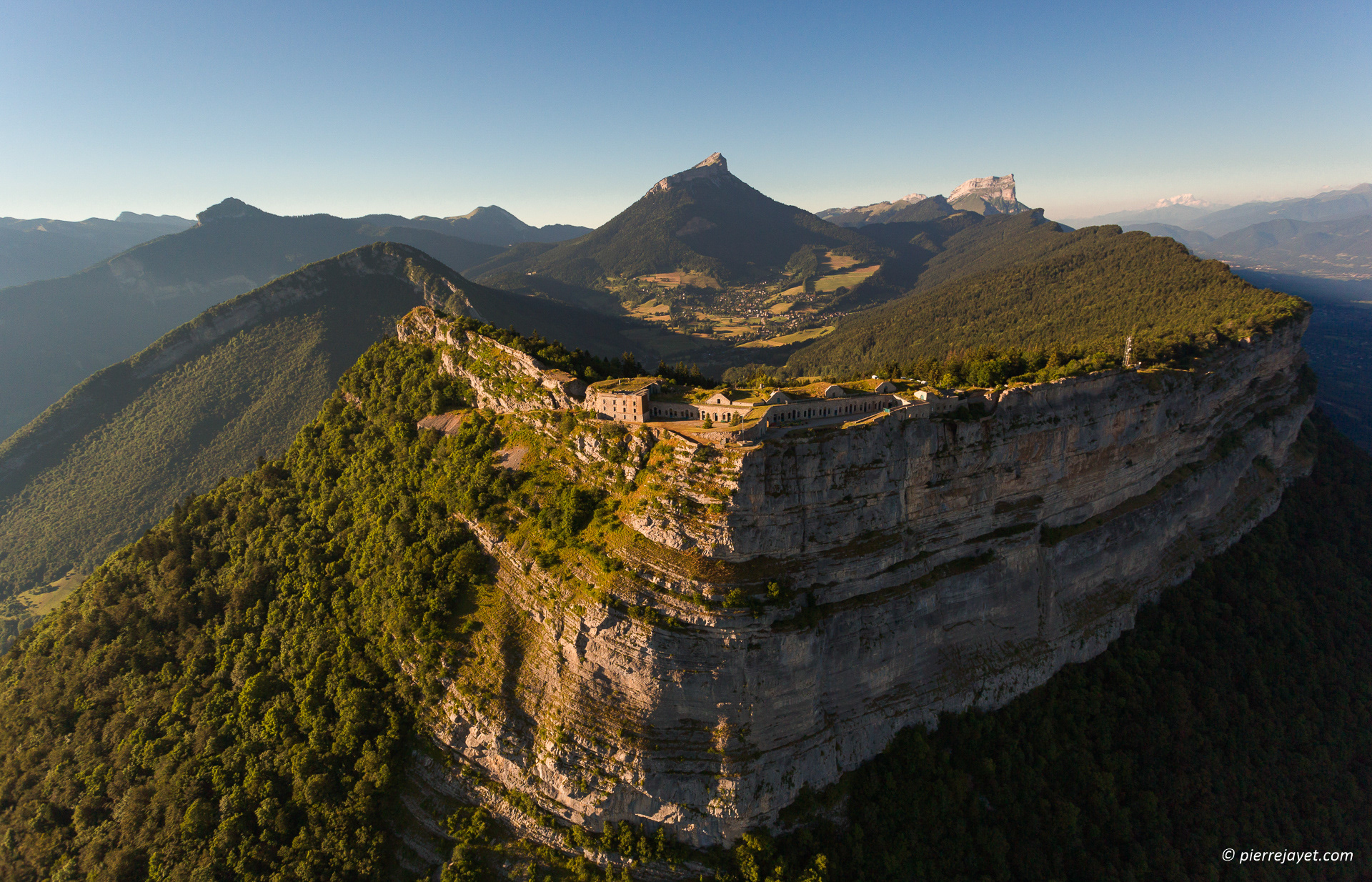 PHOTOGRAPHE DU PATRIMOINE NATUREL, CULTUREL ET ARCHITECTURAL EN ISÈRE