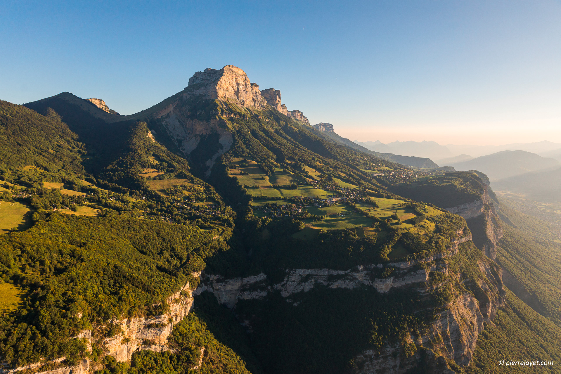 PHOTOGRAPHE DU PATRIMOINE NATUREL, CULTUREL ET ARCHITECTURAL EN ISÈRE
