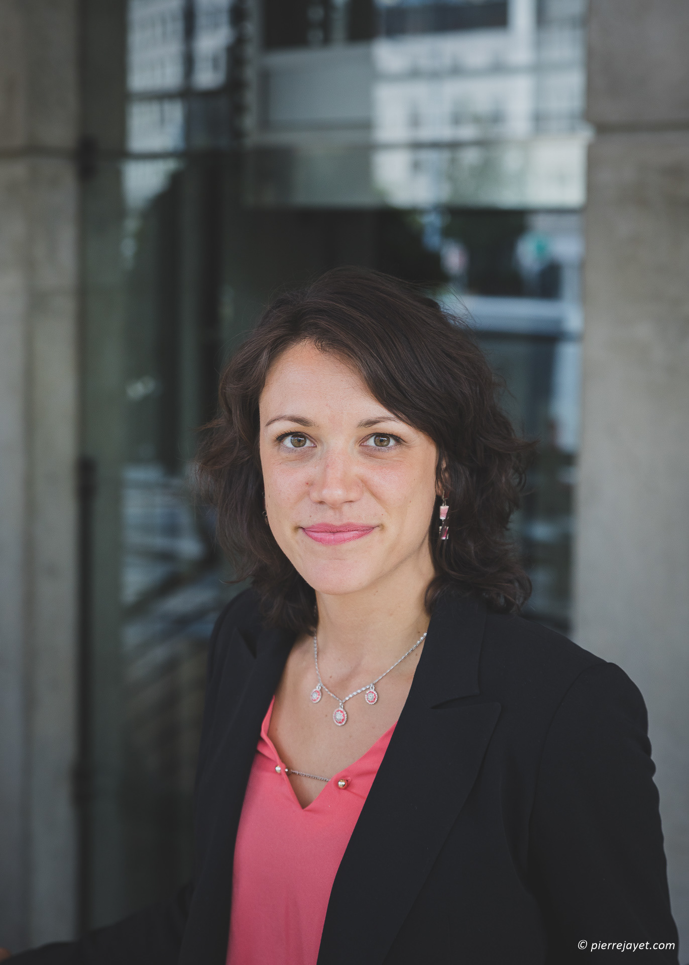 PHOTOGRAPHE DE PORTRAITS PROFESSIONNELS À GRENOBLE