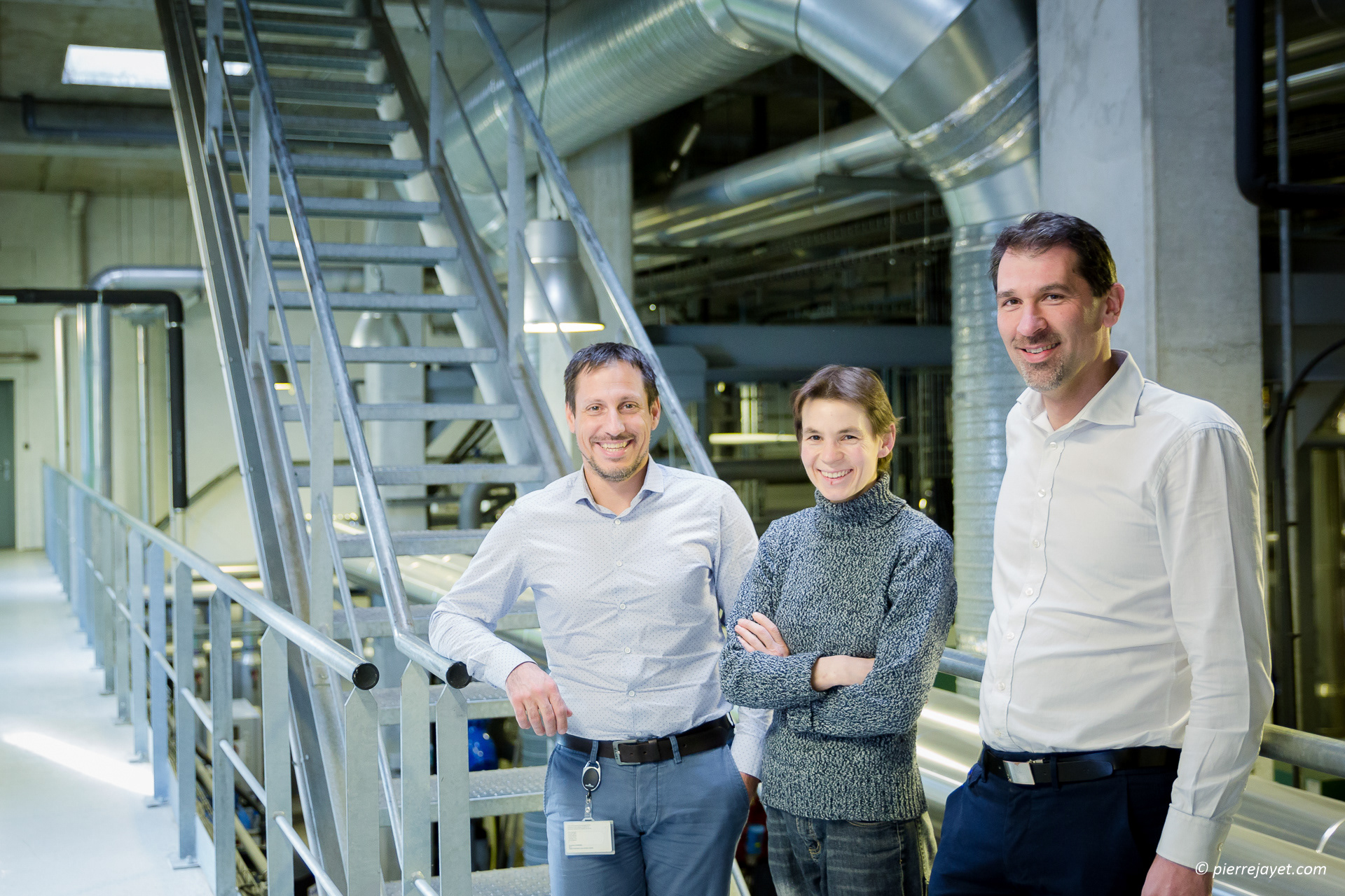 PHOTOGRAPHE DE PORTRAITS PROFESSIONNELS À GRENOBLE