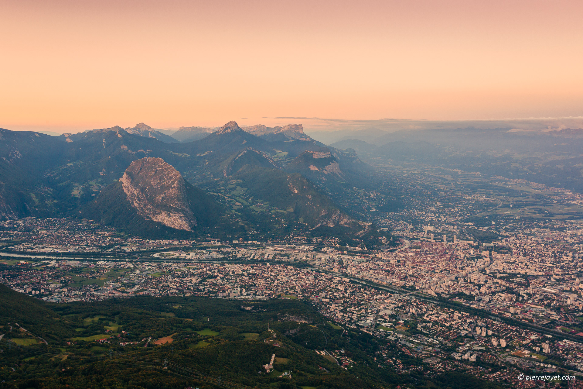 PHOTOGRAPHE DU PATRIMOINE NATUREL, CULTUREL ET ARCHITECTURAL EN ISÈRE